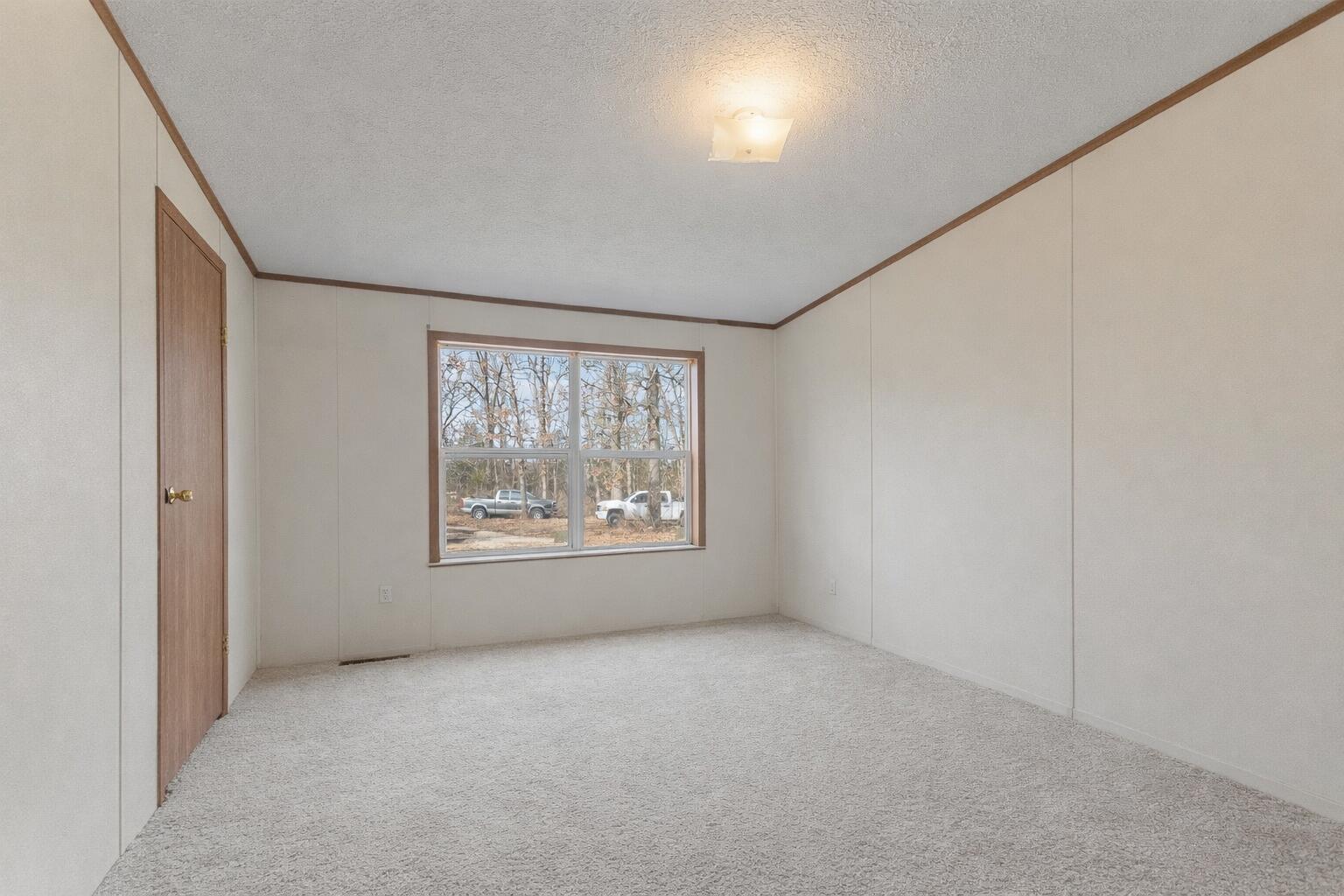 420 Dairy Road Property Photo 15