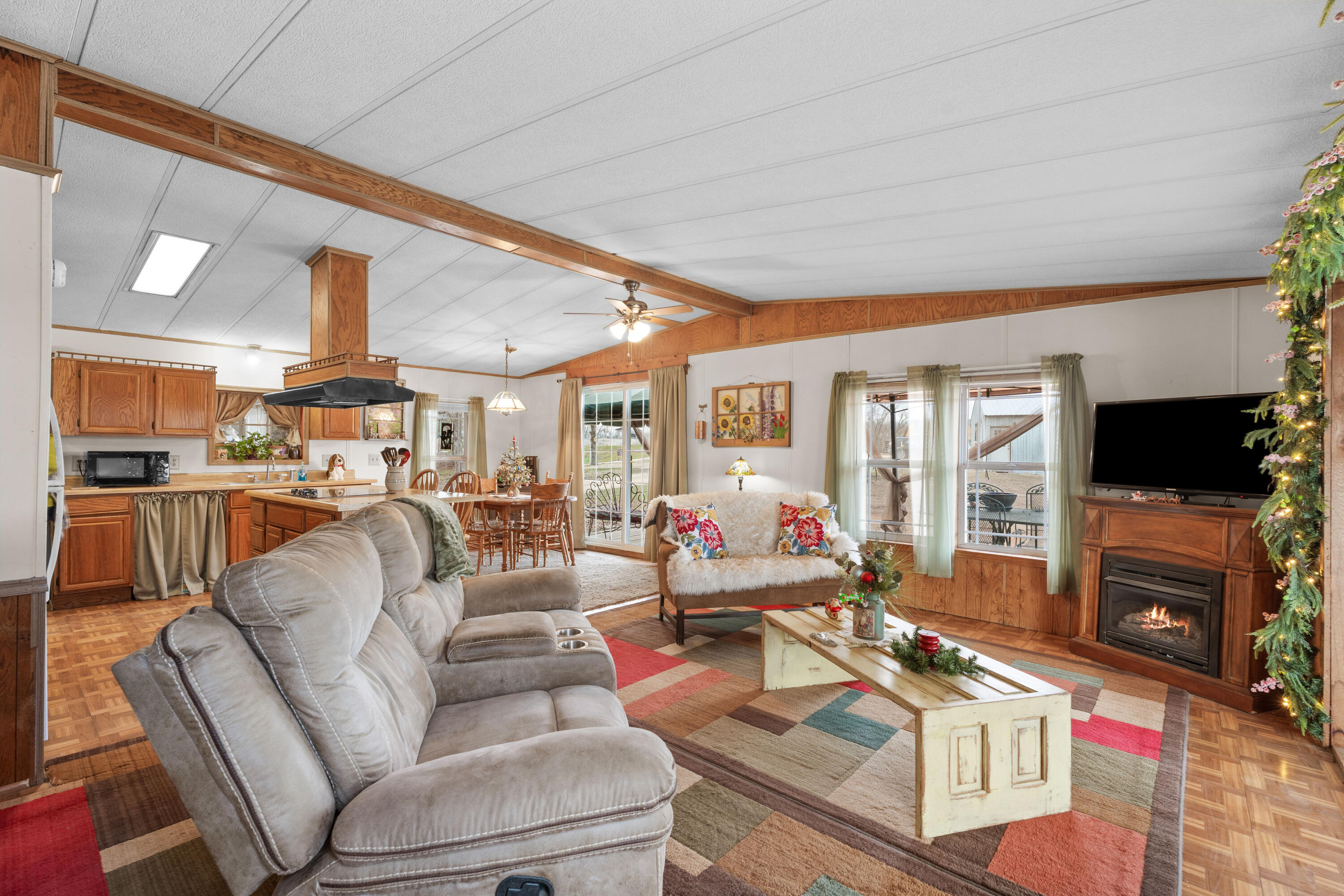 3772 State Highway 265 Property Photo 13