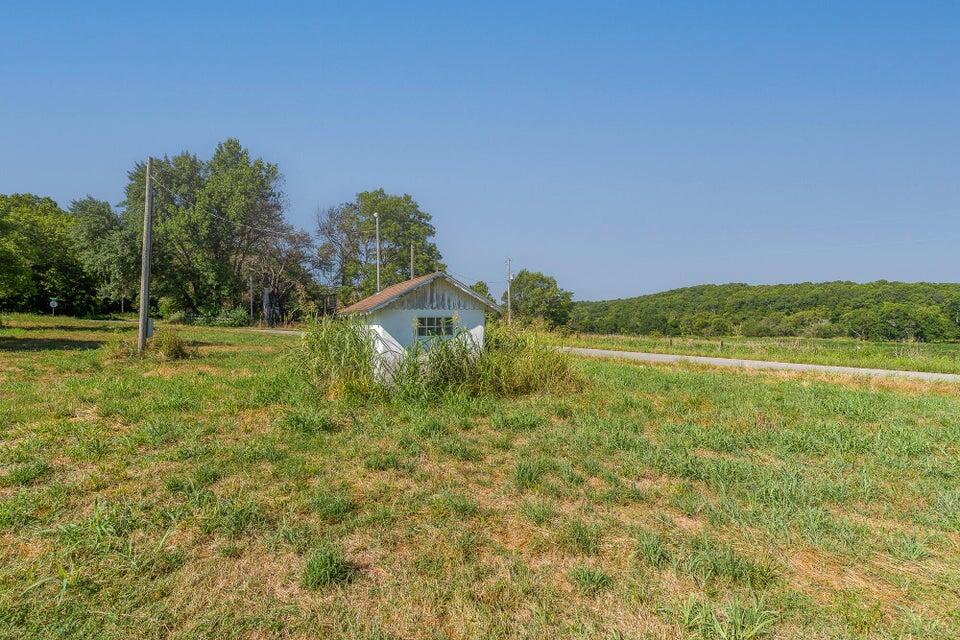 2097 West Big Bend Road Property Photo 11