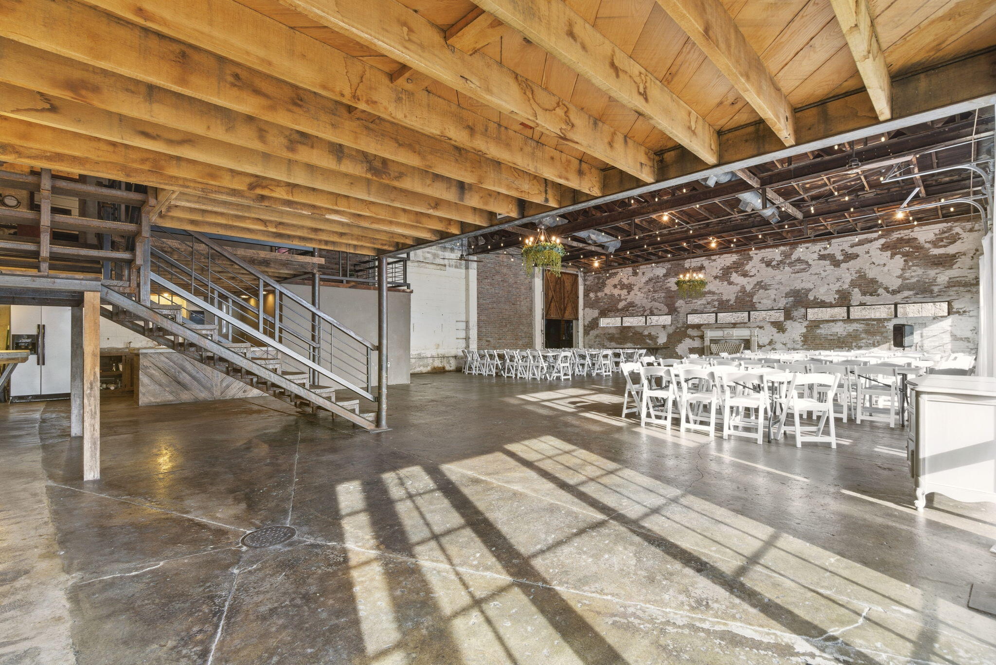203 East Commercial Street Property Photo 8