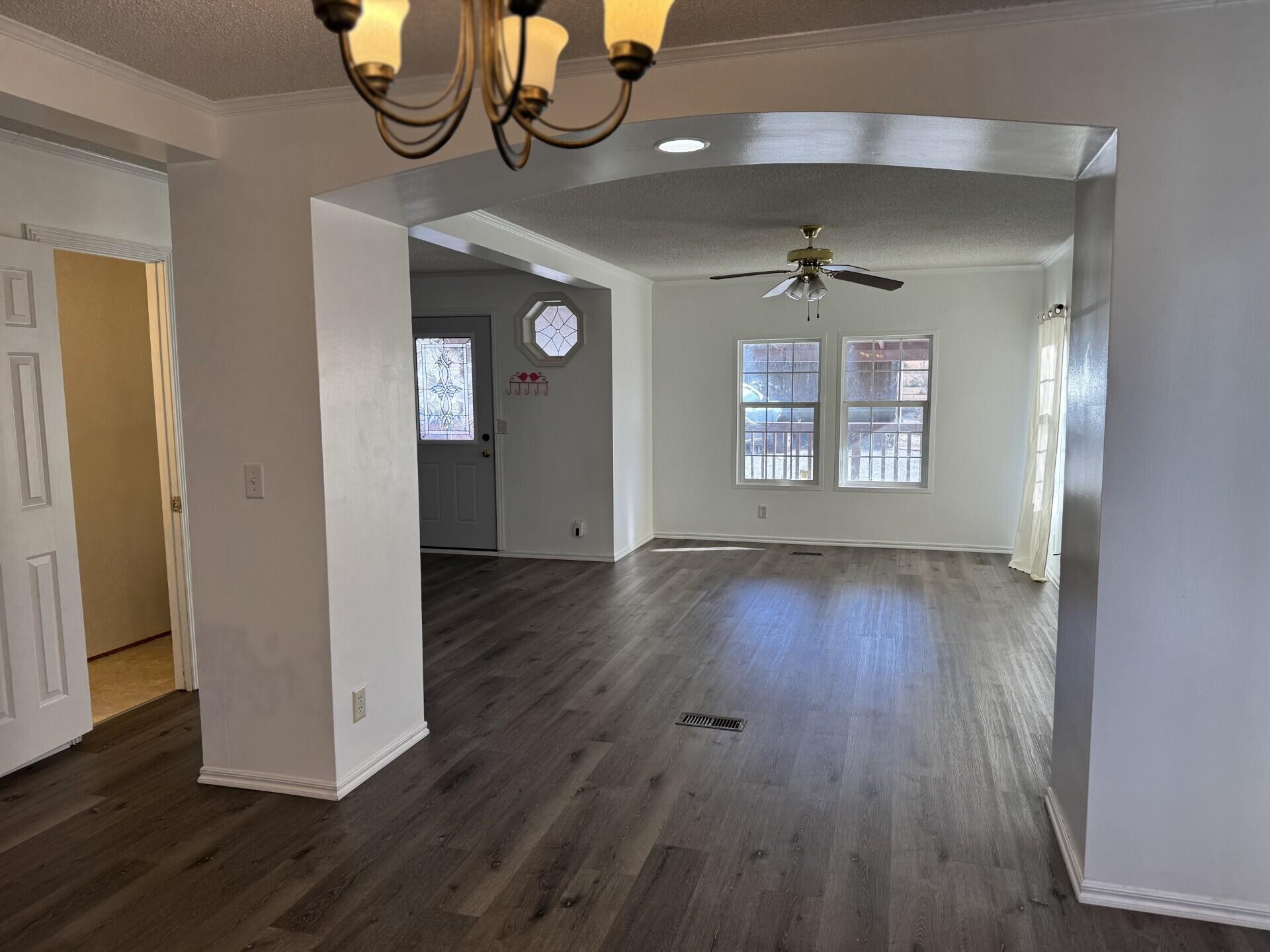 27691 Longview Lane Property Photo 11
