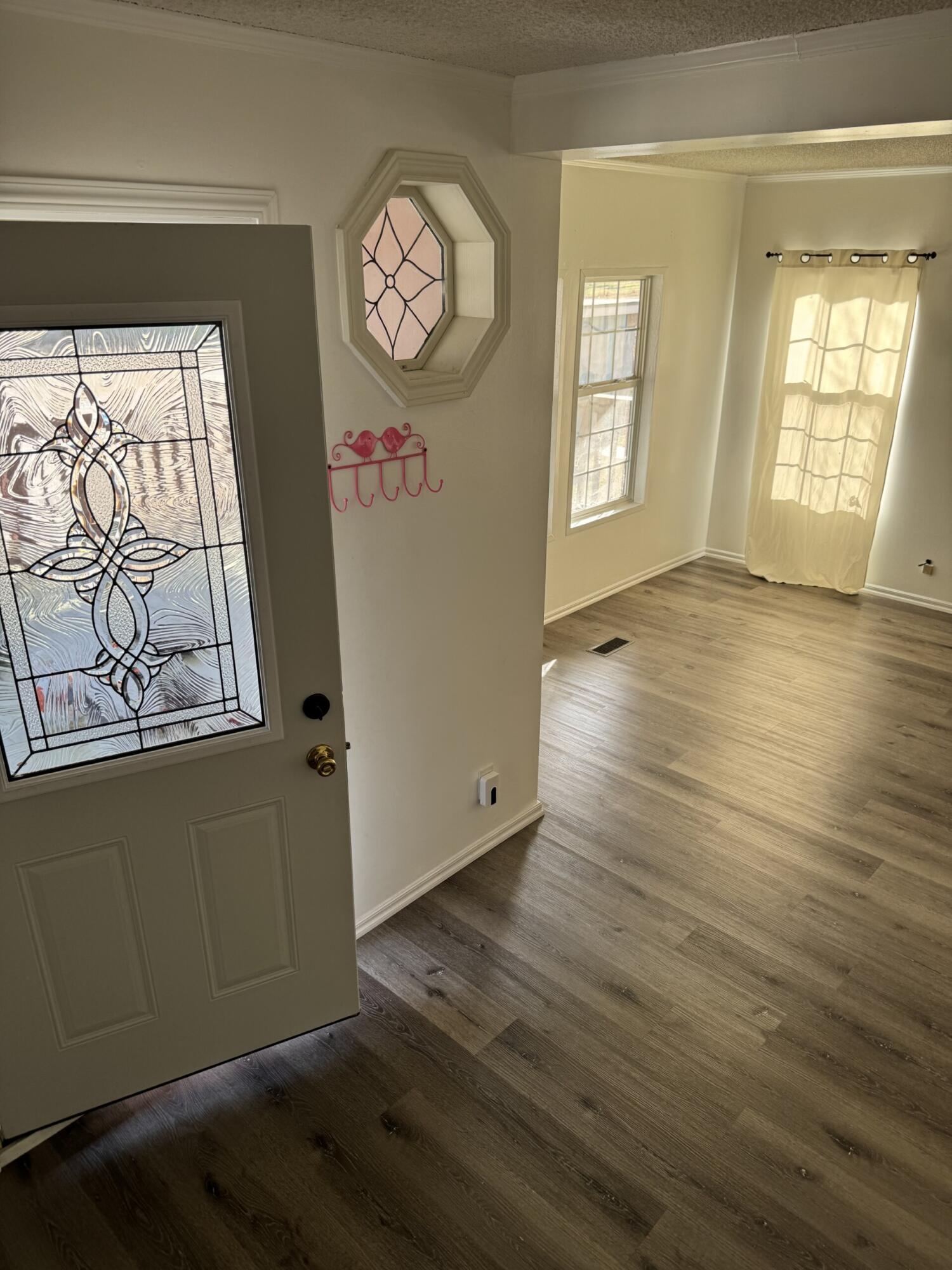 27691 Longview Lane Property Photo 14