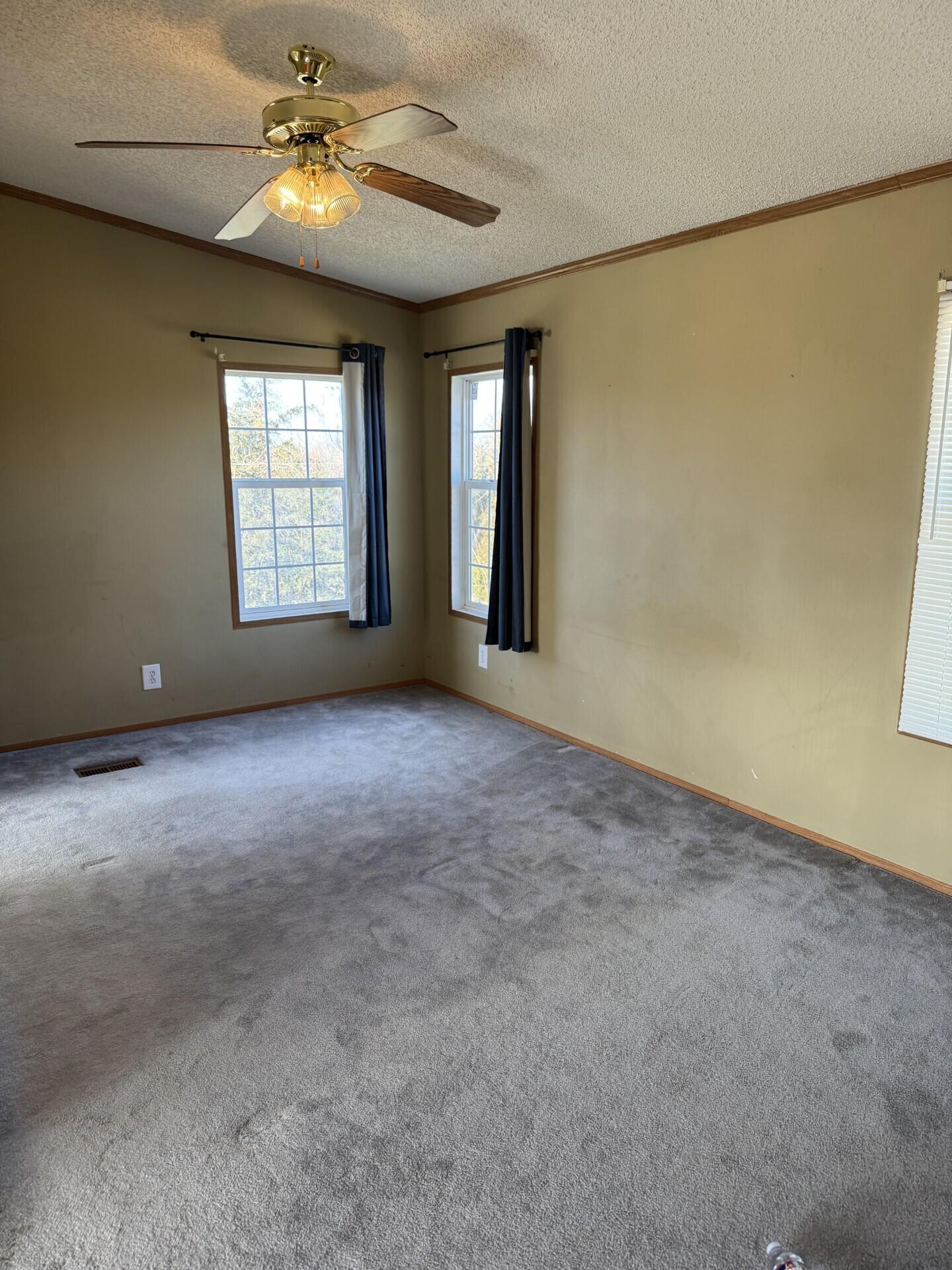 27691 Longview Lane Property Photo 31