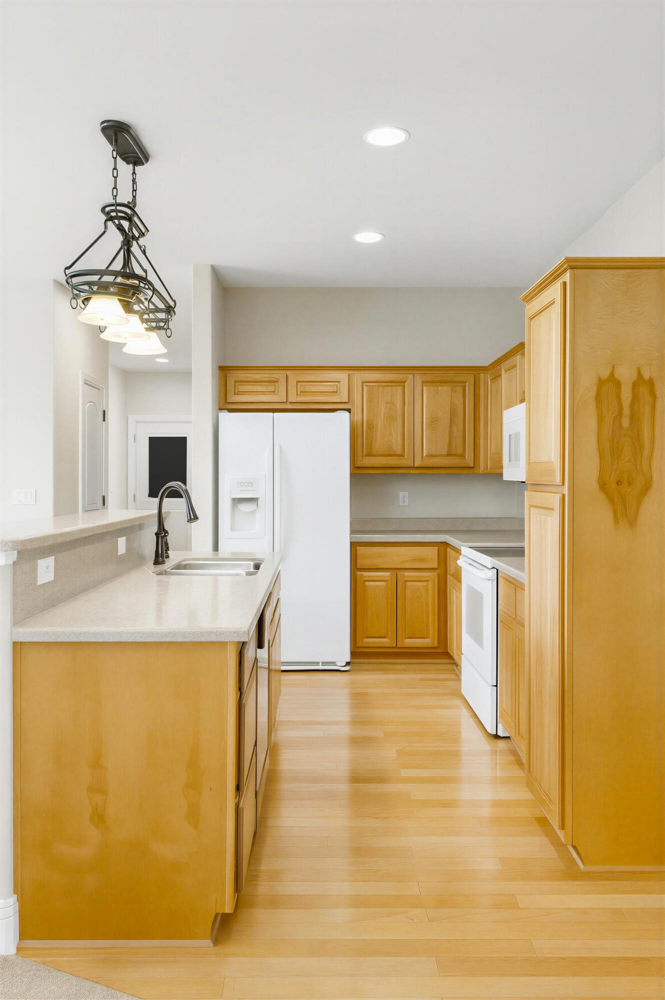 1005 Buck Lane Property Photo 4