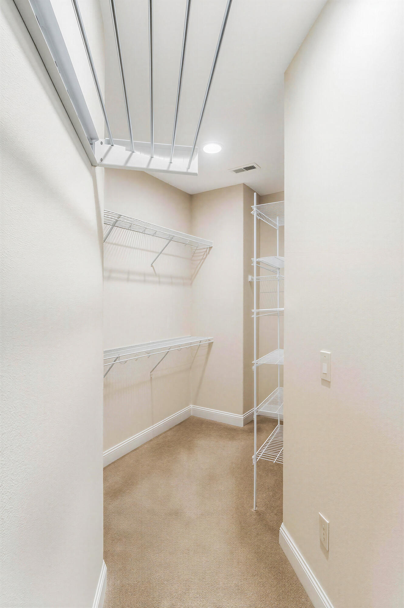 1005 Buck Lane Property Photo 11