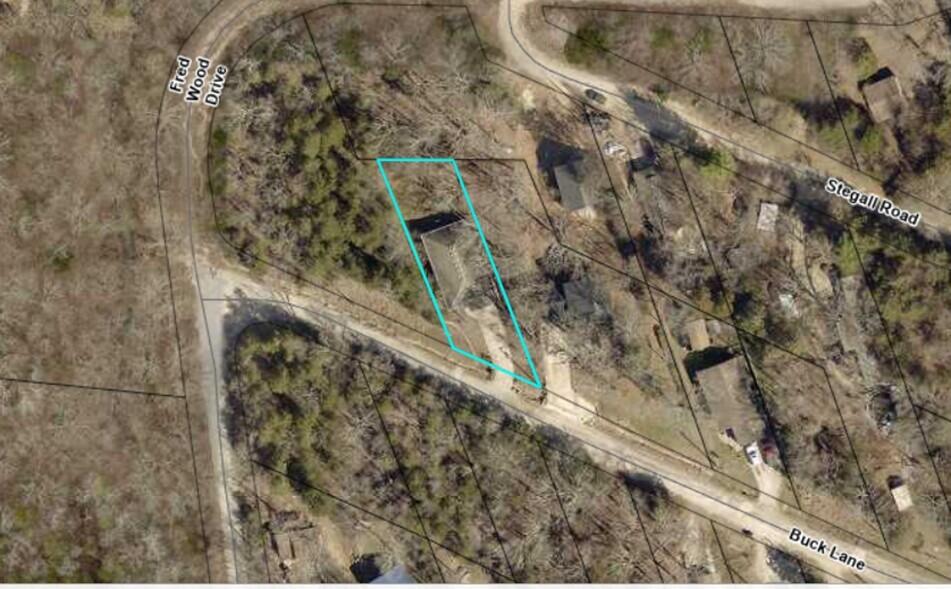 1005 Buck Lane Property Photo 18