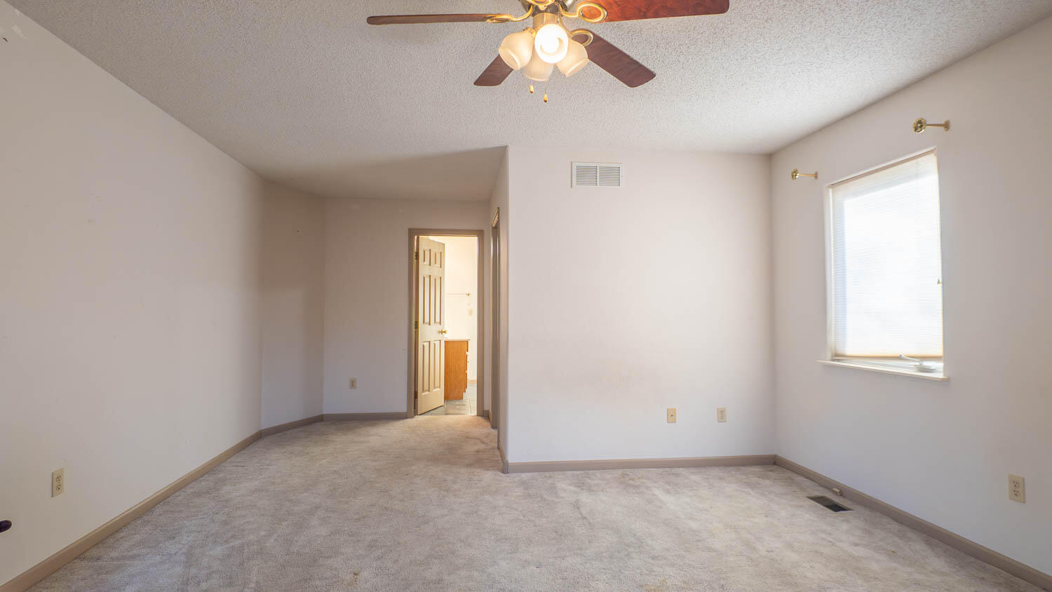 7785 Nadine Road Property Photo 16