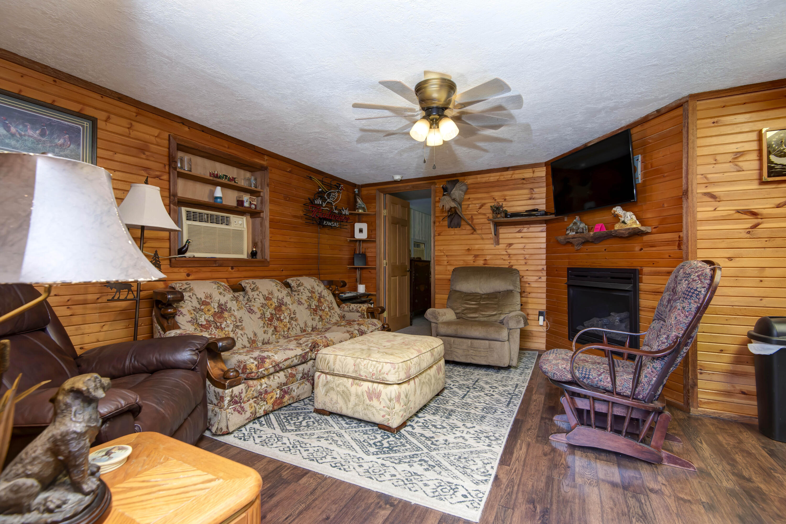 27005 Farm Rd 2250 Property Photo 5