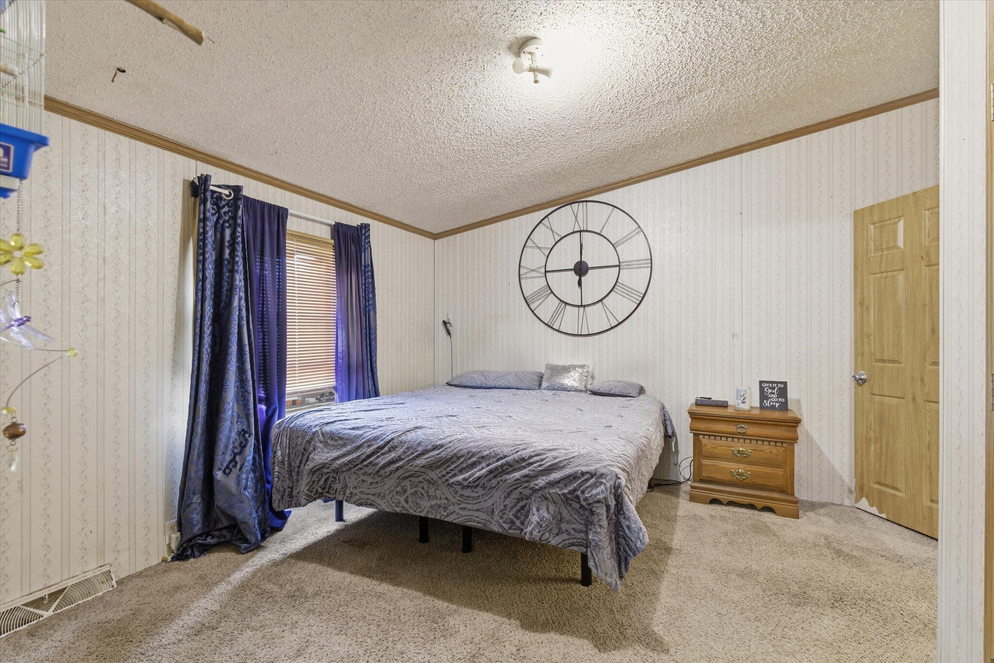 551 East Dunkle Street Property Photo 10