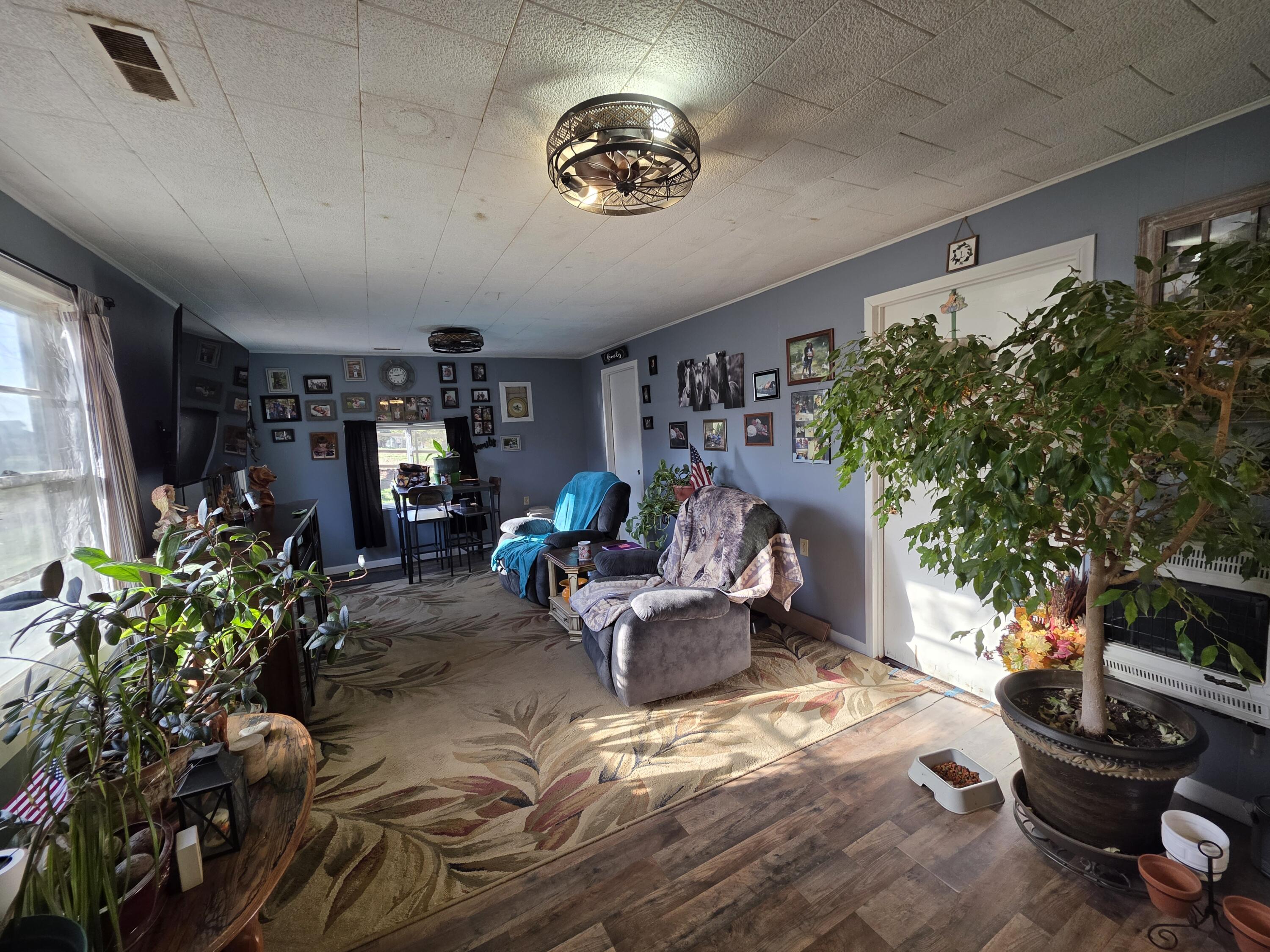 479 Oak Hill Drive Road Property Photo 3