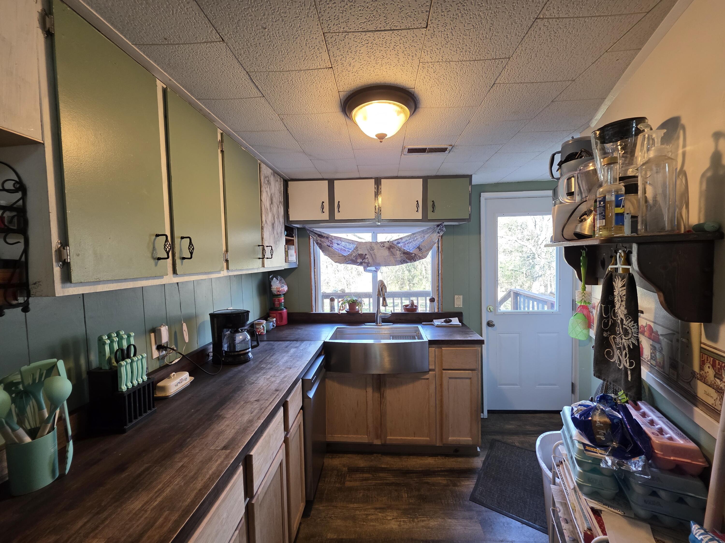479 Oak Hill Drive Road Property Photo 8