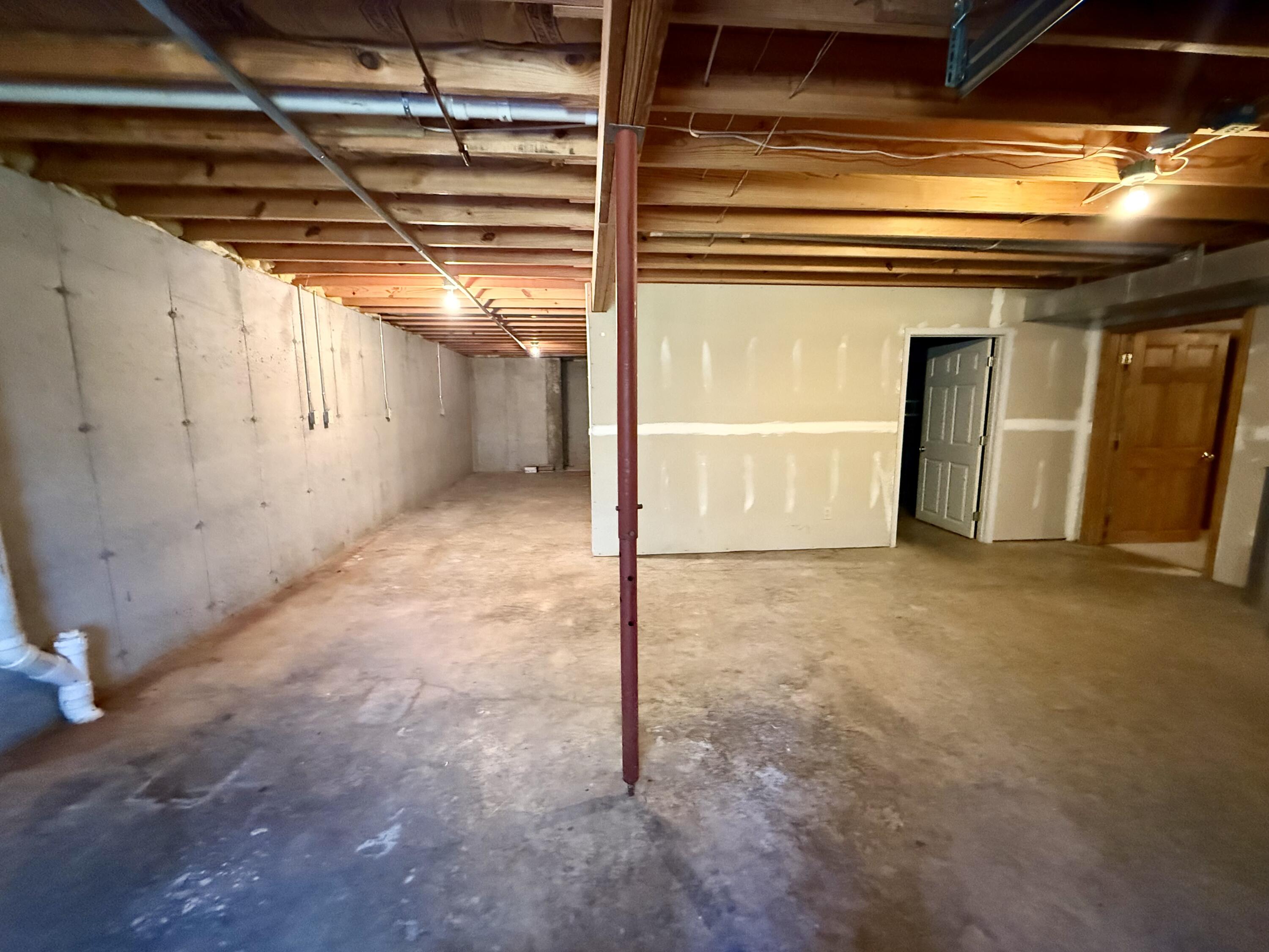 15306 Bucyrus Drive Property Photo 29