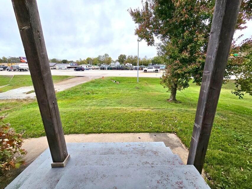 820 South Sam Houston Boulevard Property Photo 22