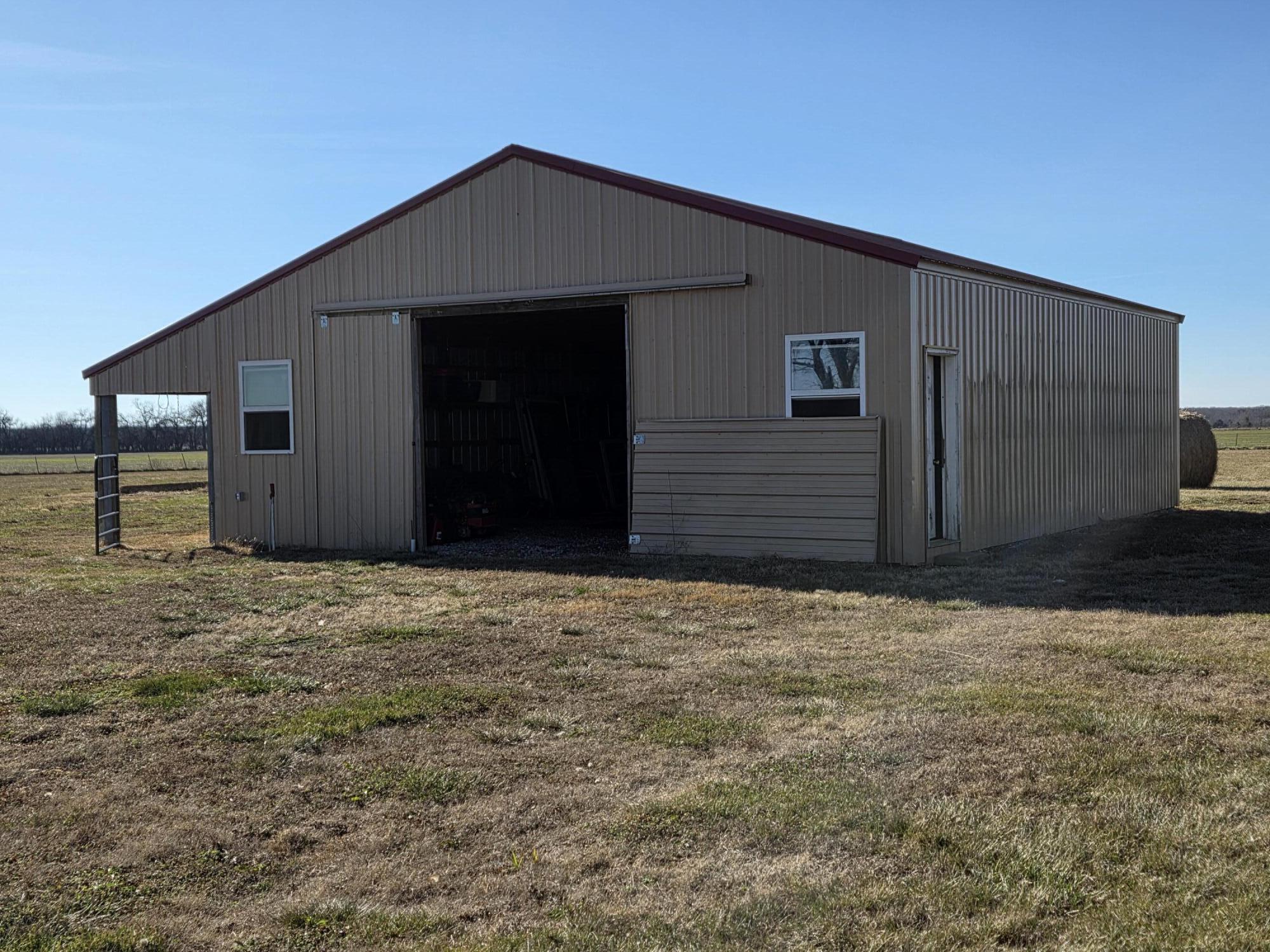 18000 County Road 121 Property Photo 6