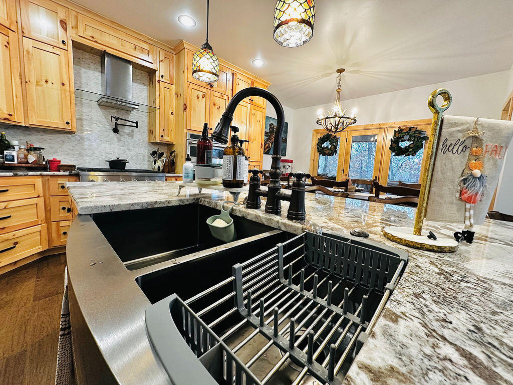 3294 West Farm Road 2 Property Photo 15