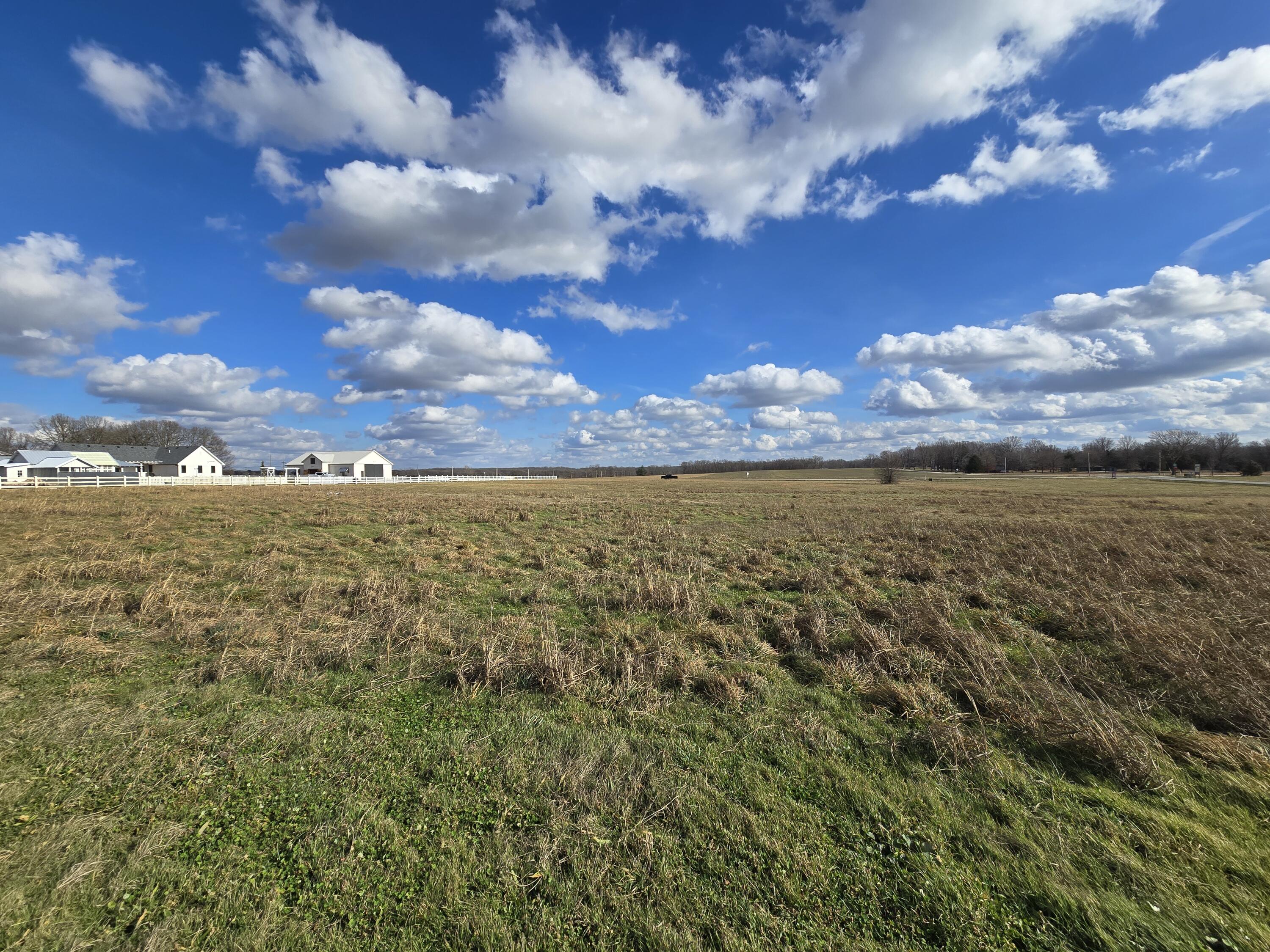 Tract 3 North Farm Rd 211 Property Photo 4