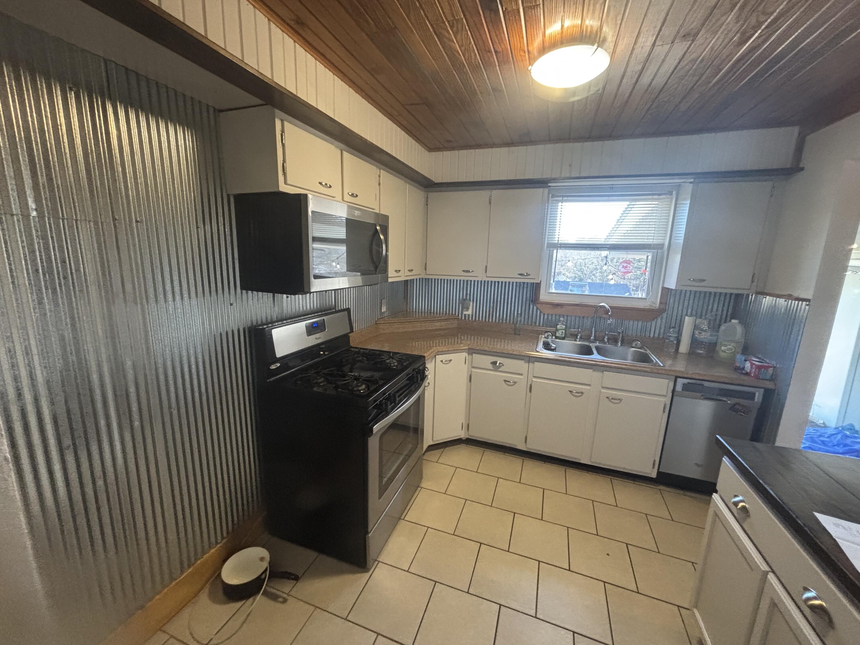 8612 Sapper Street Property Photo 14