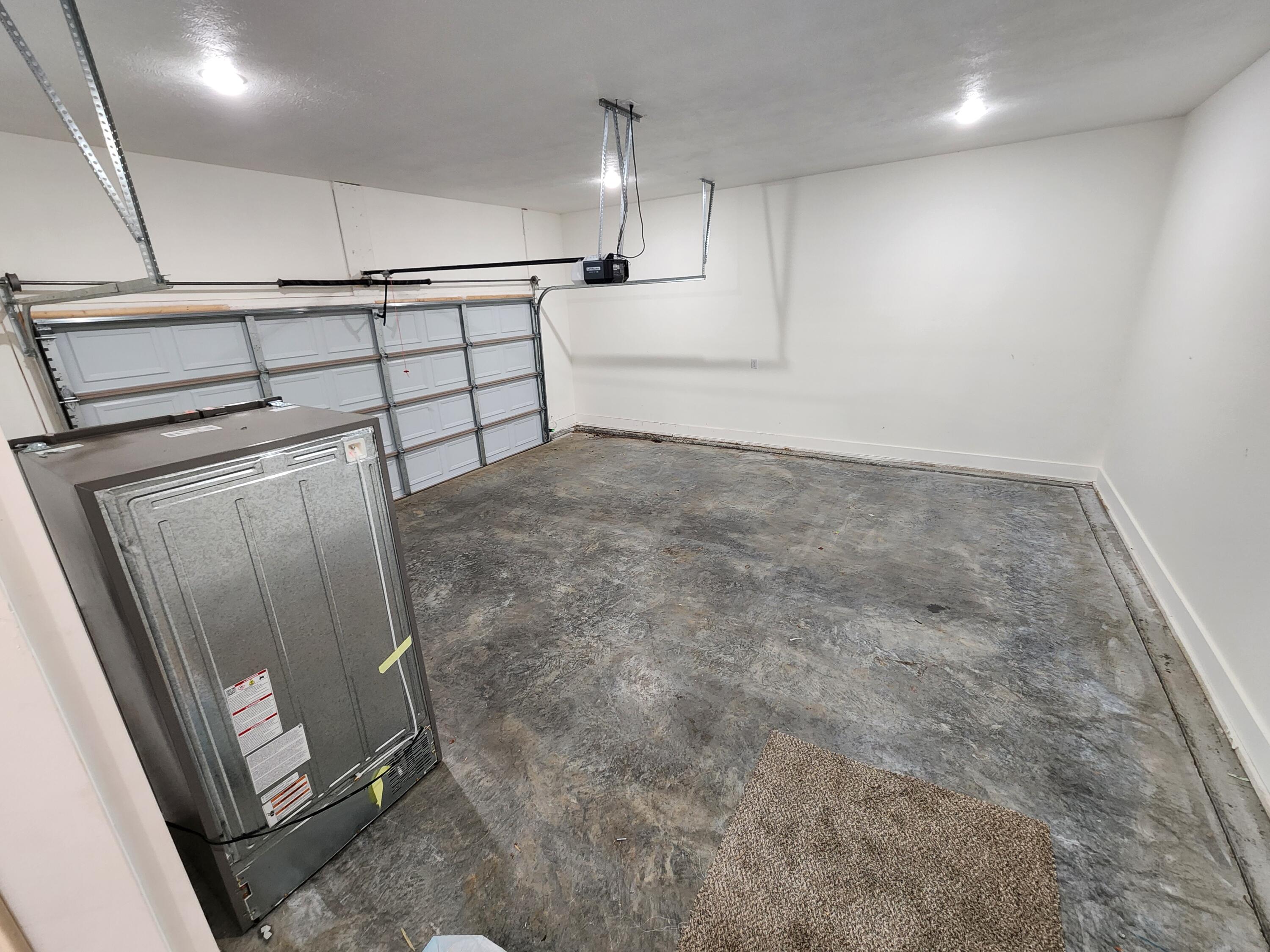 158 Grand Pointe Drive Property Photo 8
