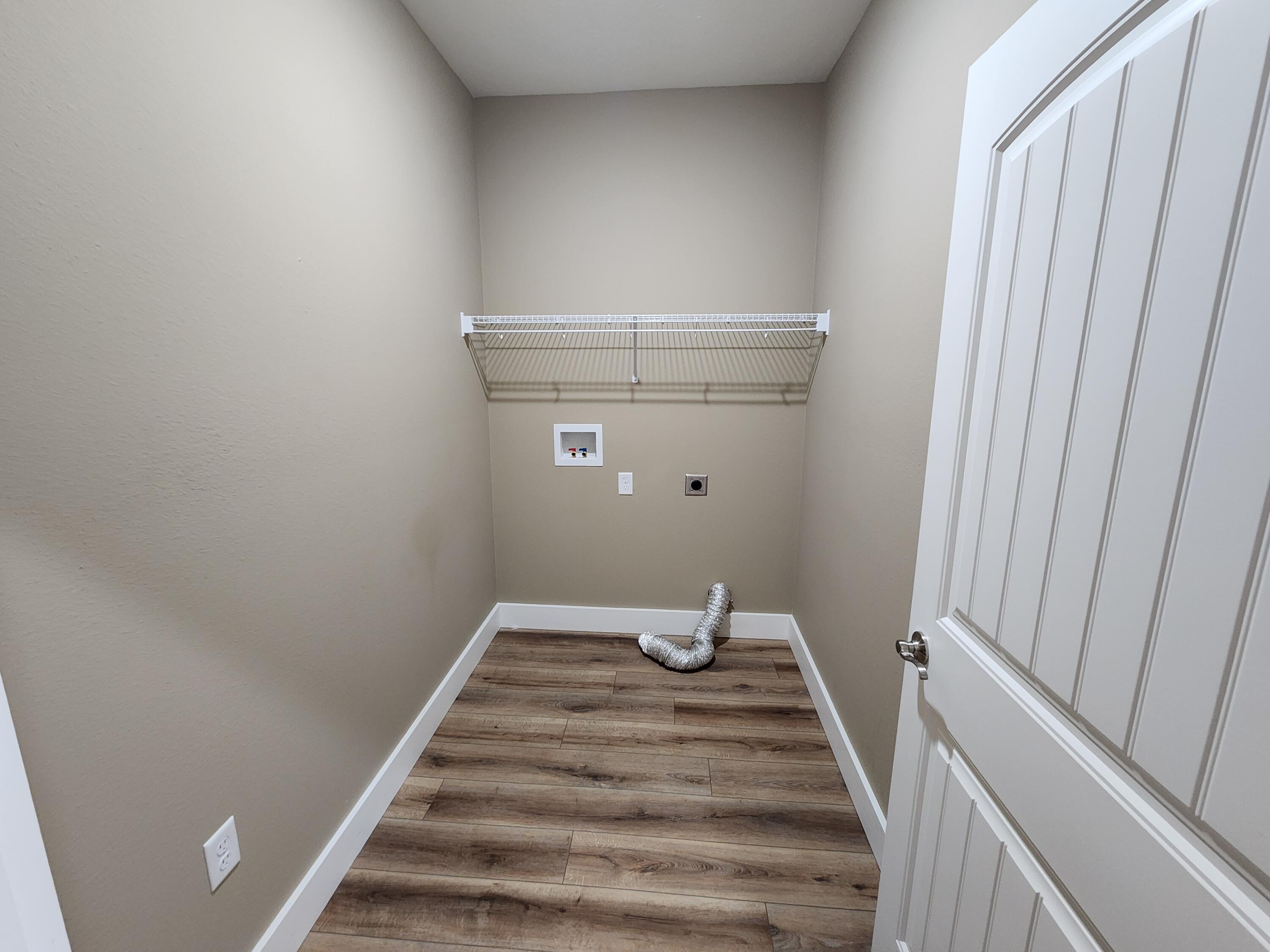 158 Grand Pointe Drive Property Photo 17