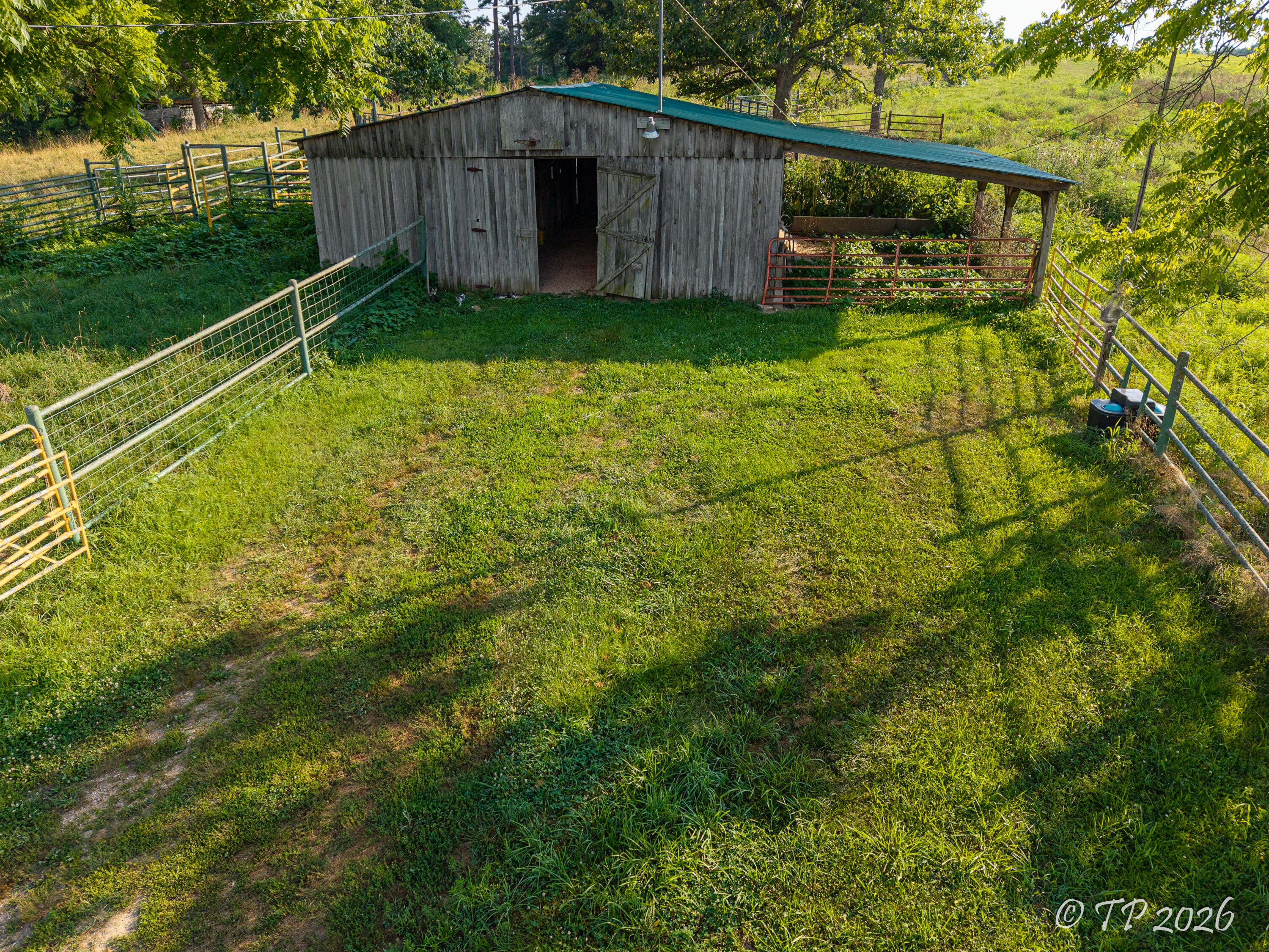 7102 State Route Mm Property Photo 11