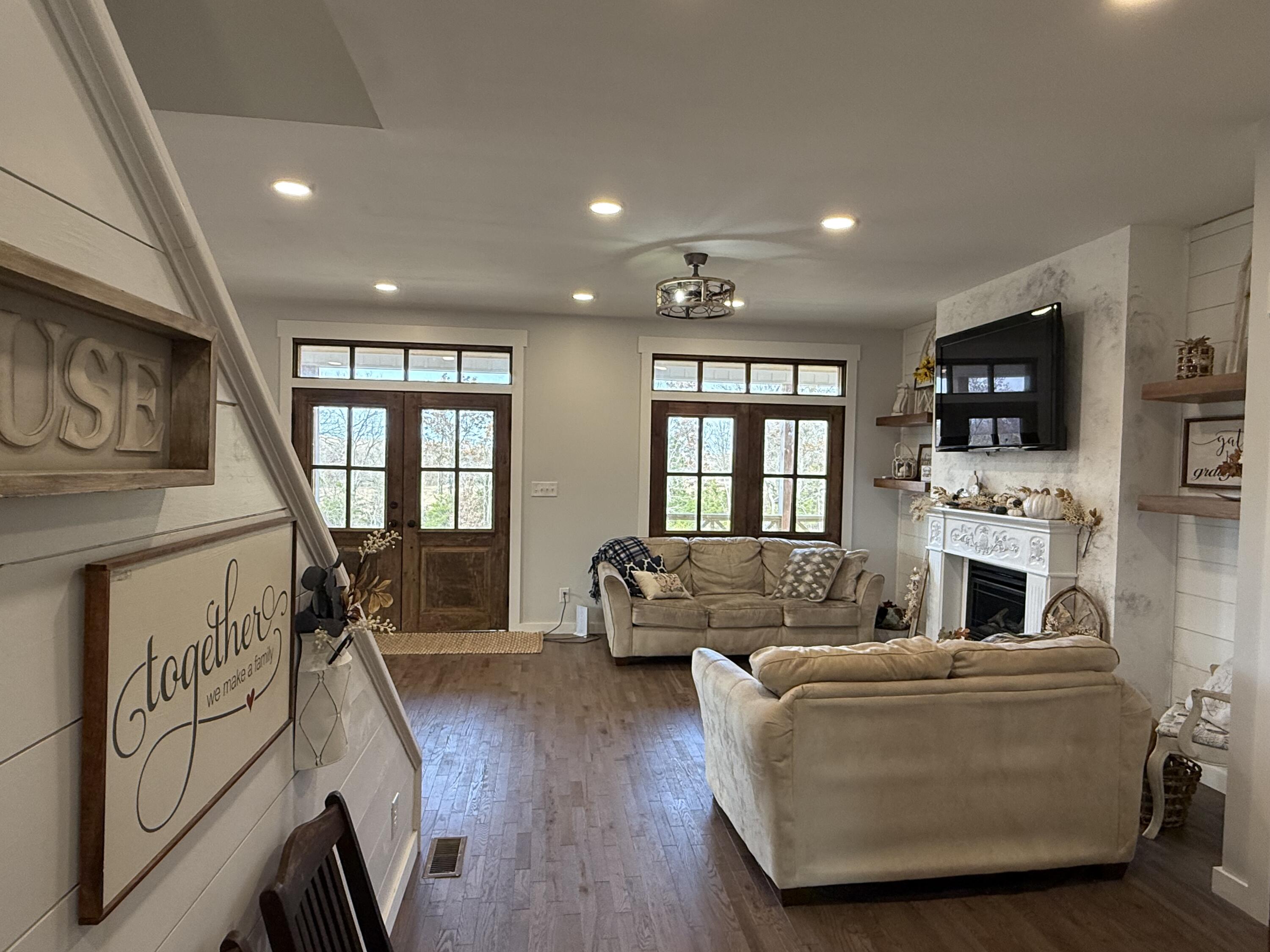 13342 Prairie Creek Property Photo 8
