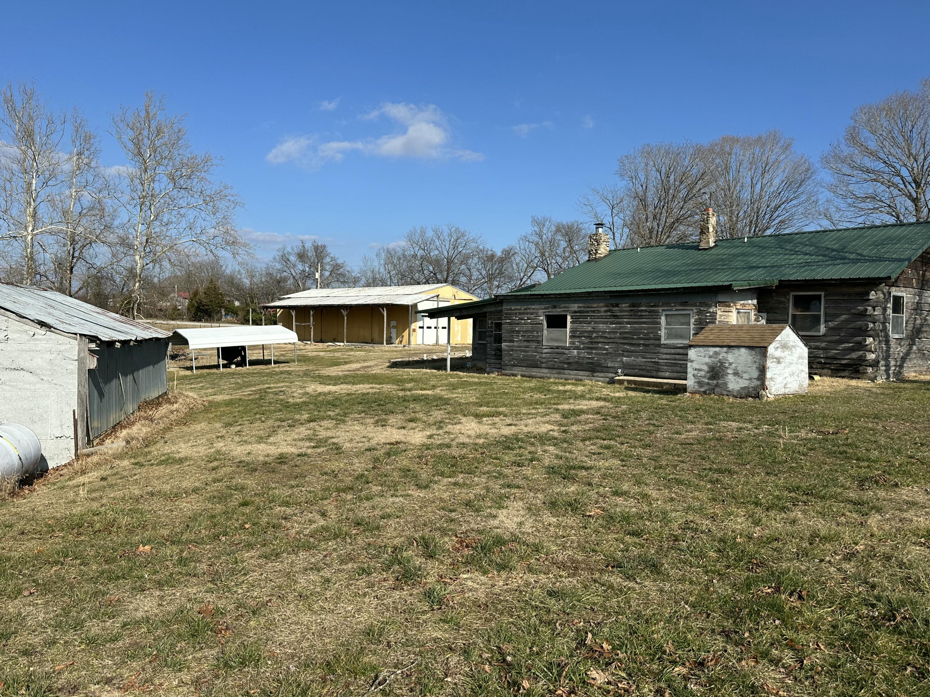 7565 State Highway 176 Property Photo 23