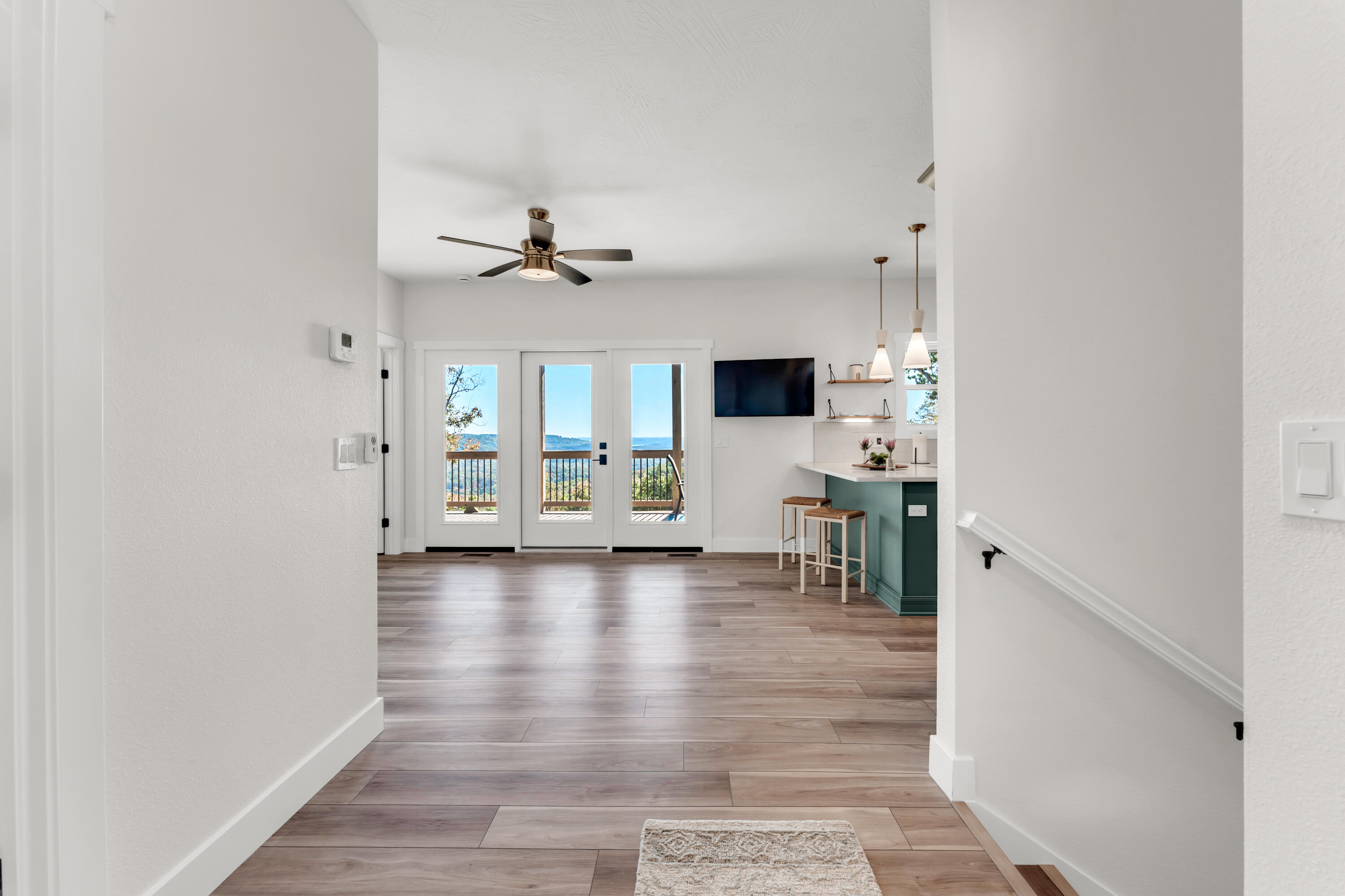 157 Rollin Pt Property Photo 6