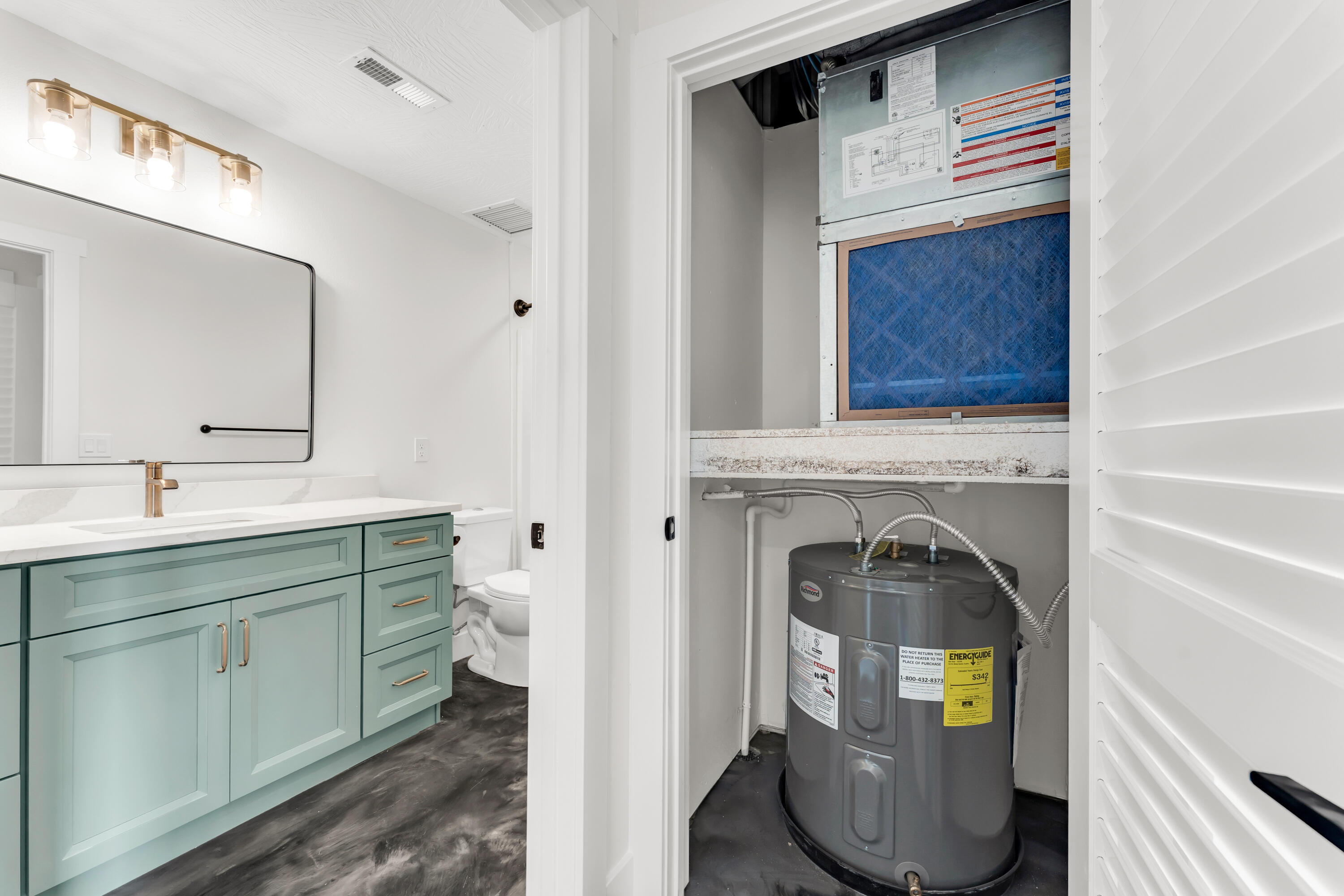 157 Rollin Pt Property Photo 40
