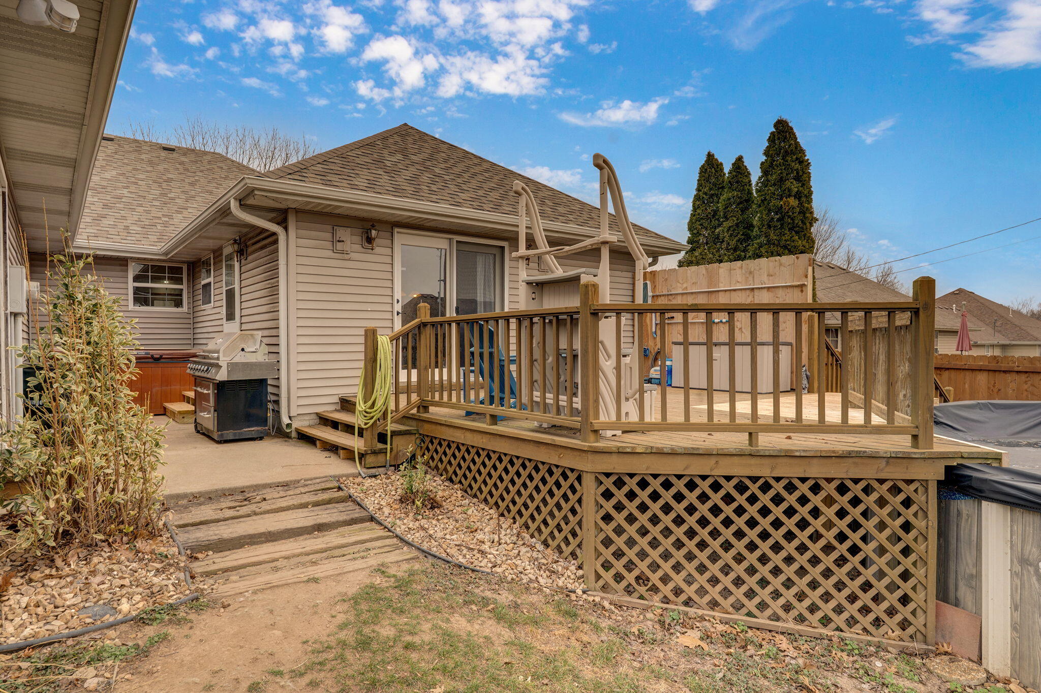 1302 East Primrose Lane Property Photo 5