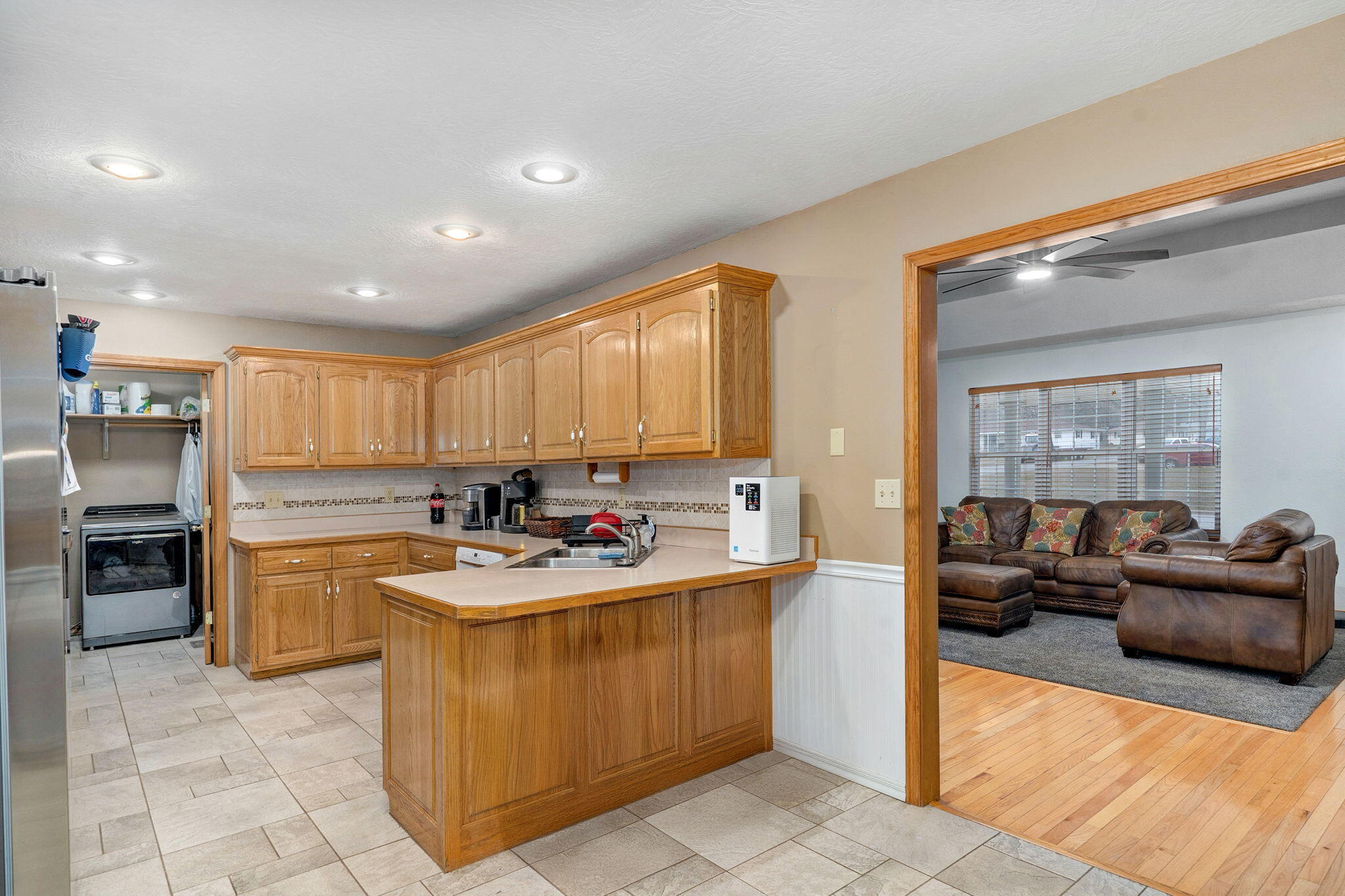 1302 East Primrose Lane Property Photo 15