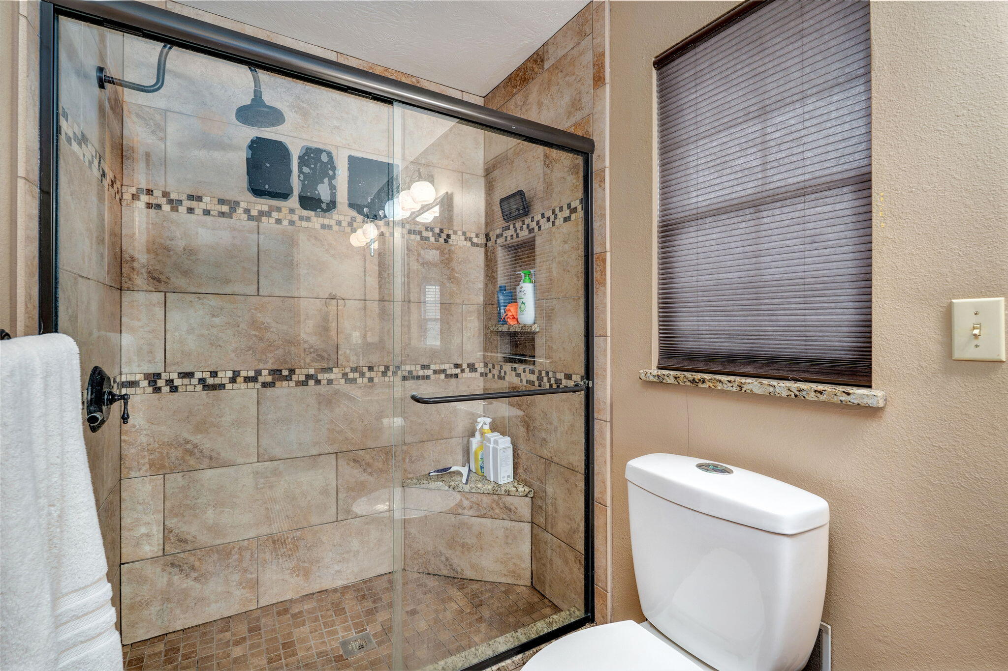 1302 East Primrose Lane Property Photo 25