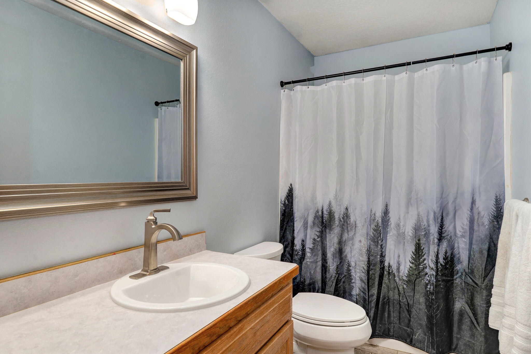 1302 East Primrose Lane Property Photo 28