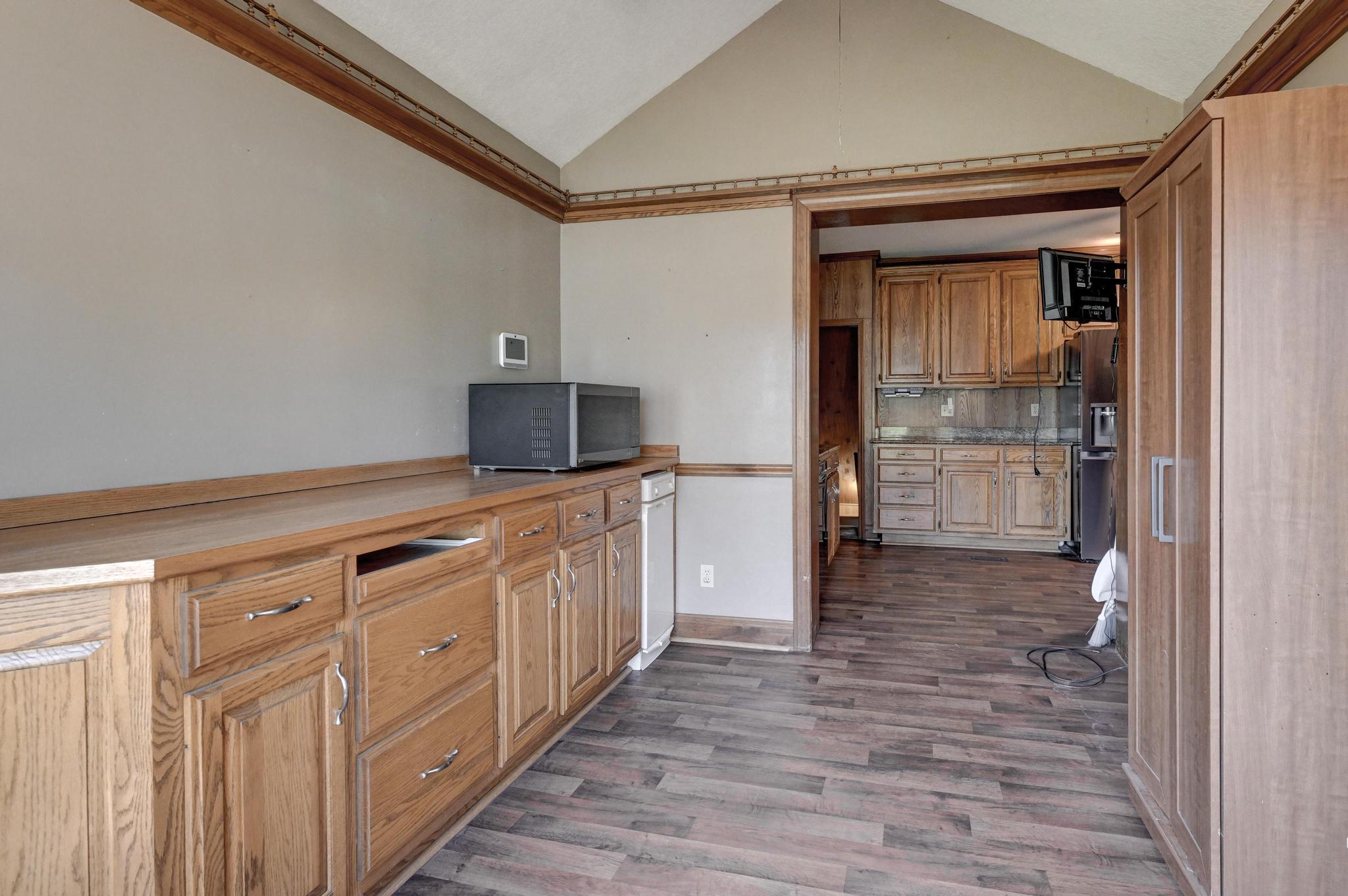 1830 South Maple Street Property Photo 22