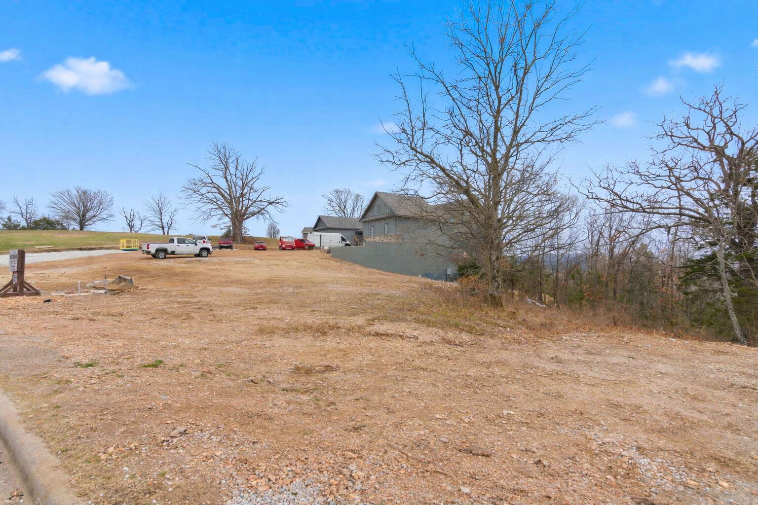 195 Emerald Pointe Road Property Photo 3