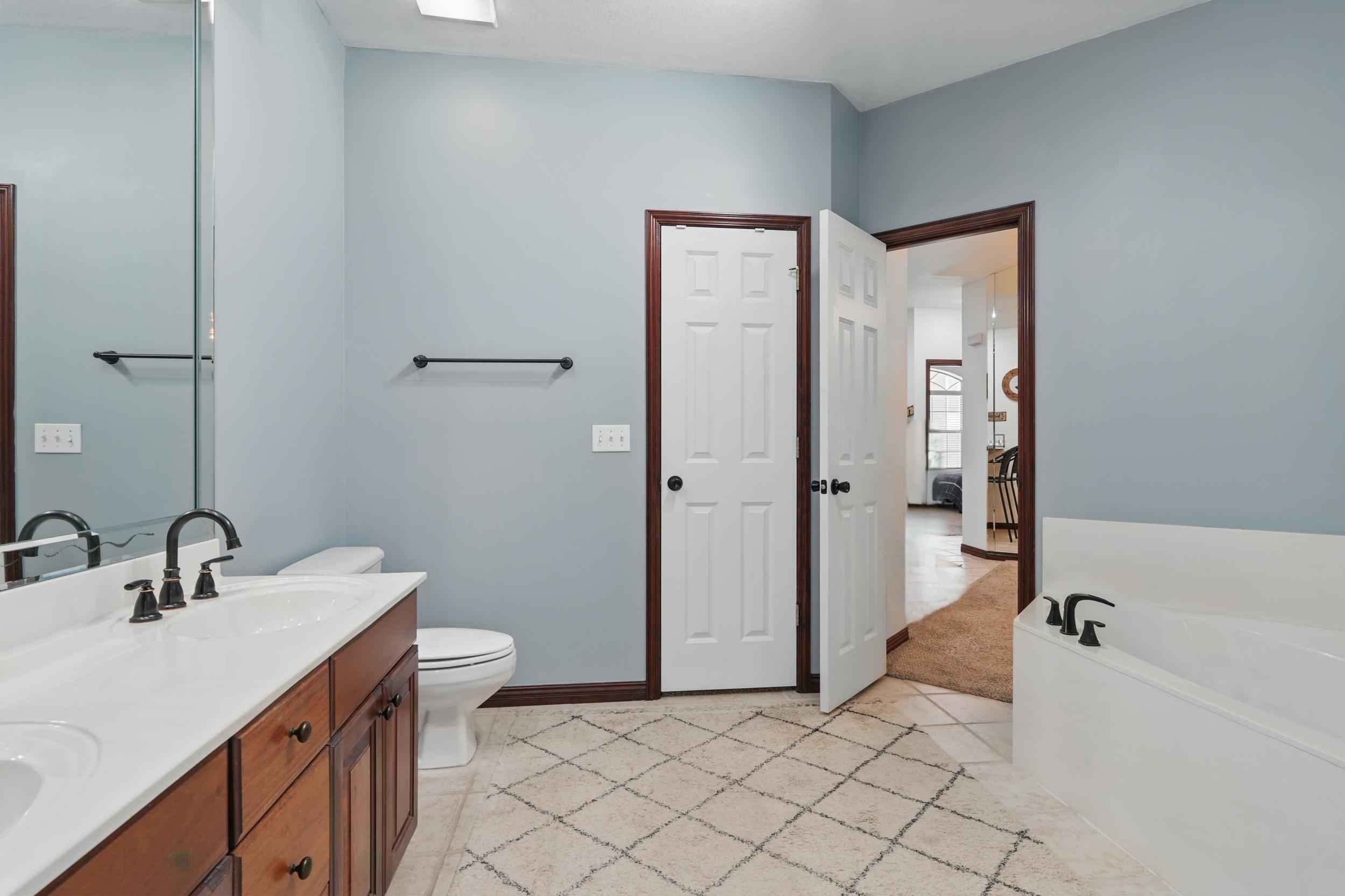 235 Lower Emerald Bay Circle C-6 Property Photo 18