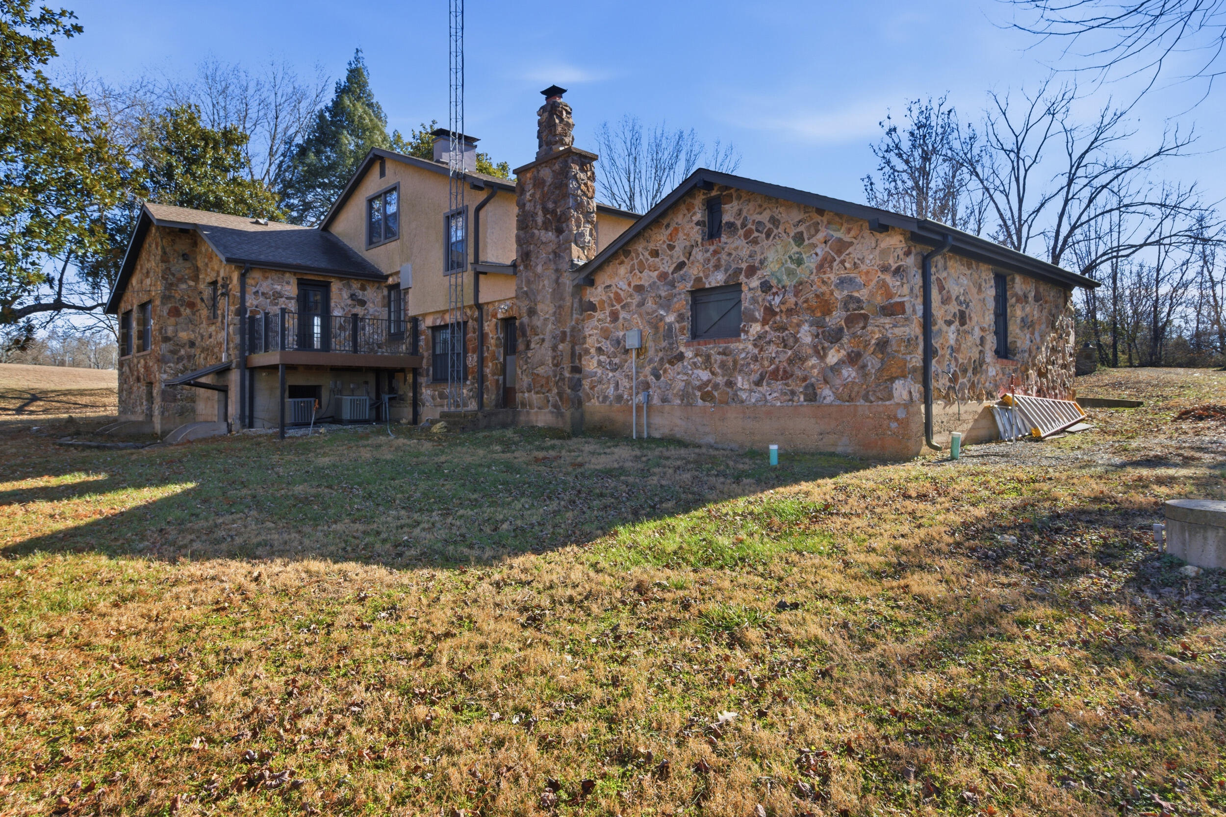 335 Westwood Drive Property Photo 49