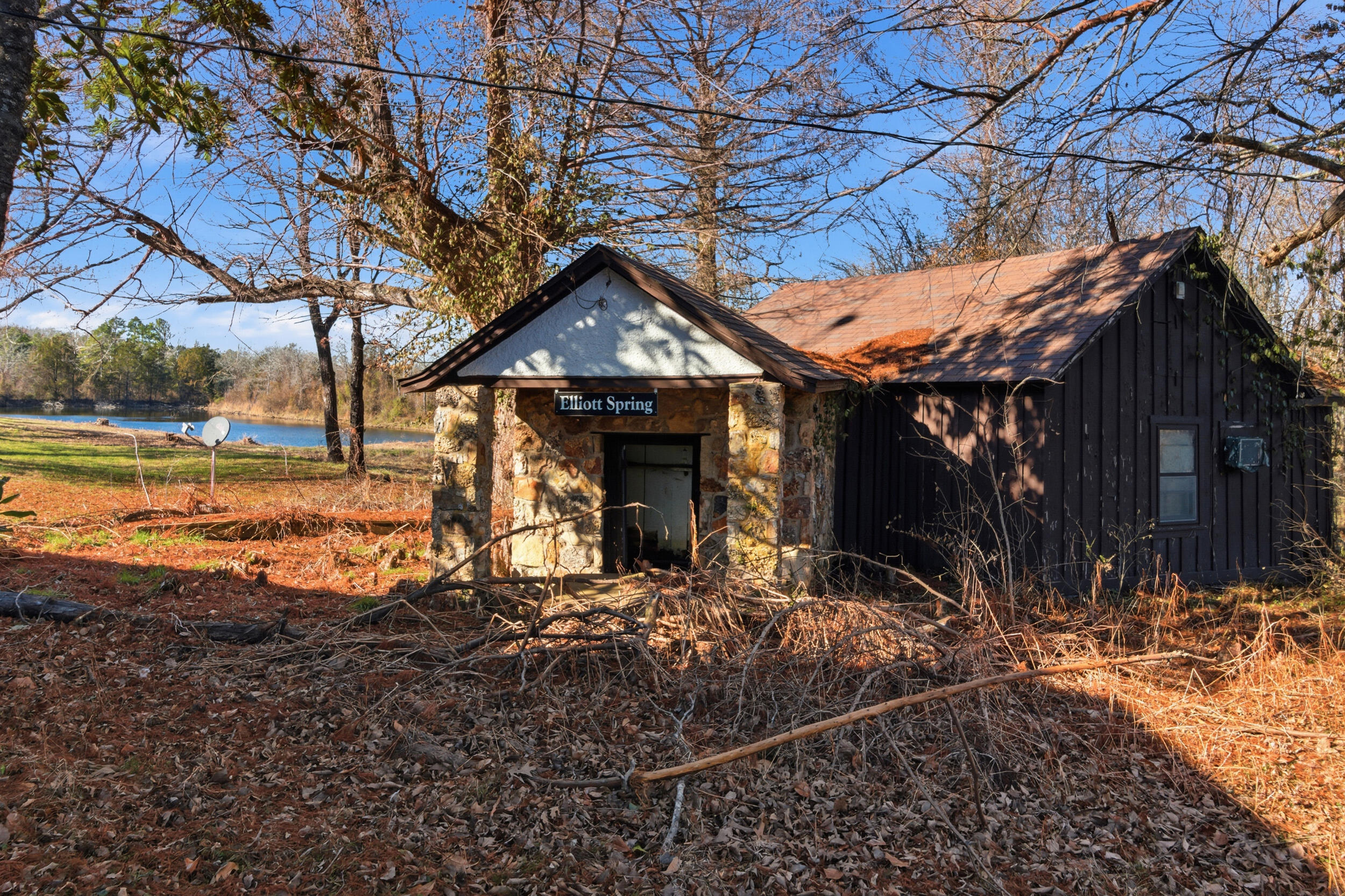 335 Westwood Drive Property Photo 52