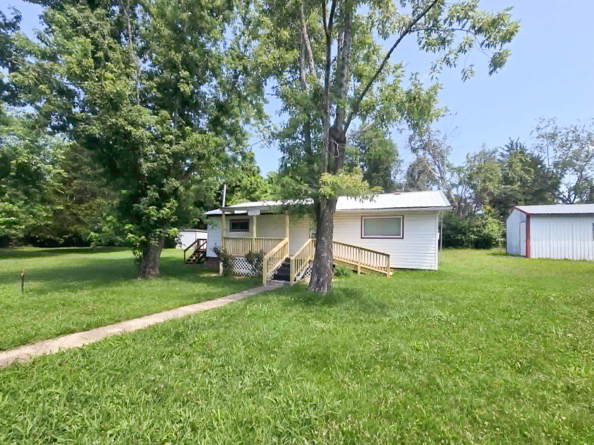 1104 Highland Street Property Photo 1