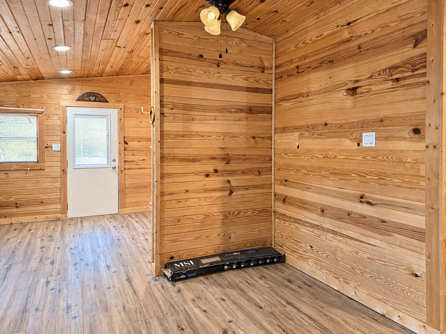 1104 Highland Street Property Photo 5