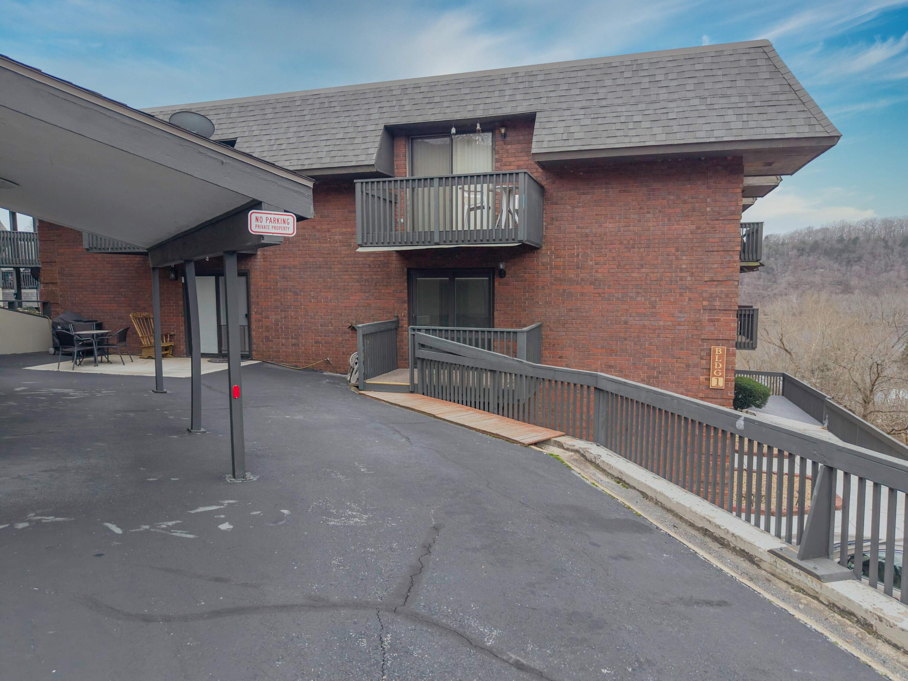 150 Sunken Forest Drive Bldg 1 Unit 101 Property Photo 40