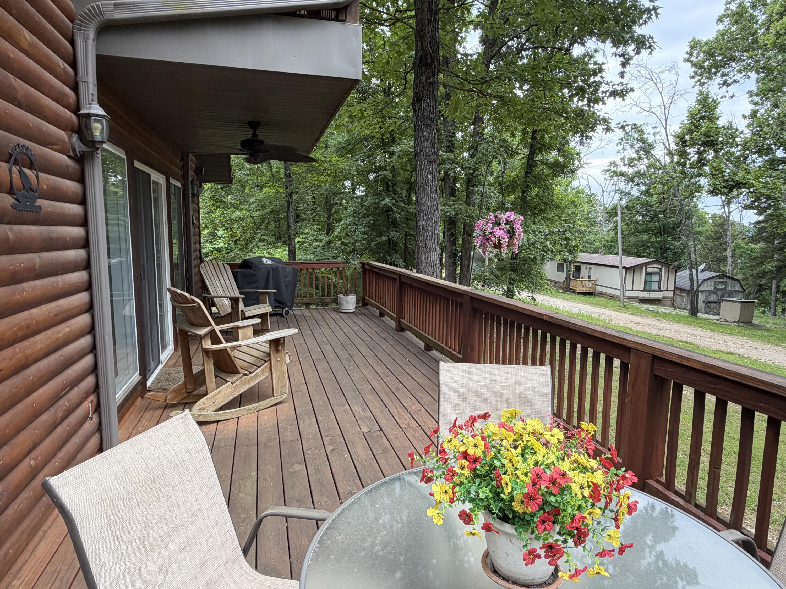 200 Indian Hills Lane Property Photo 3