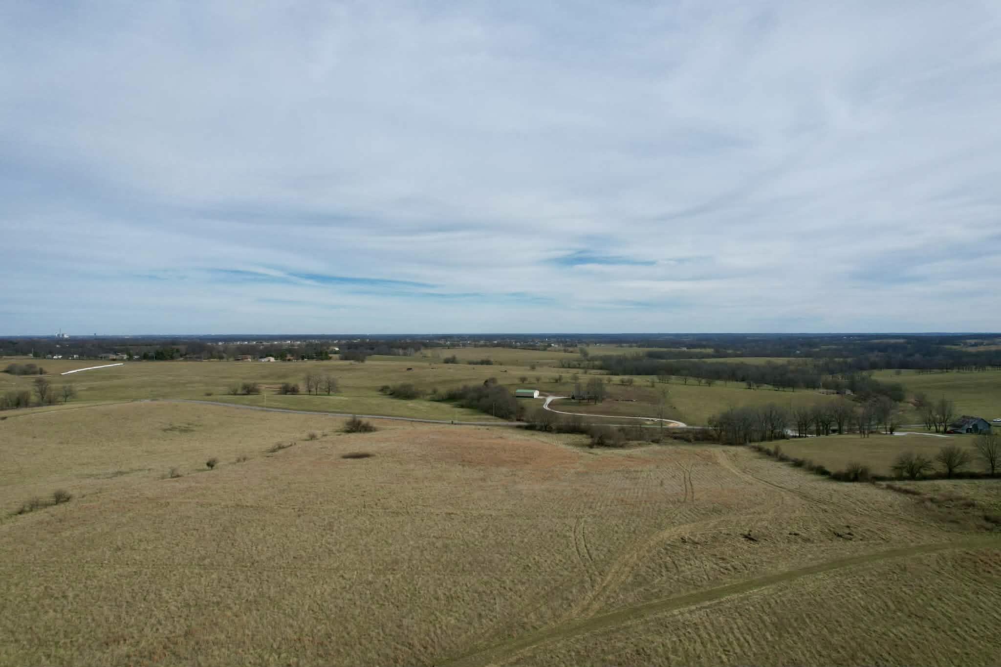 000 South State Highway P Property Photo 10