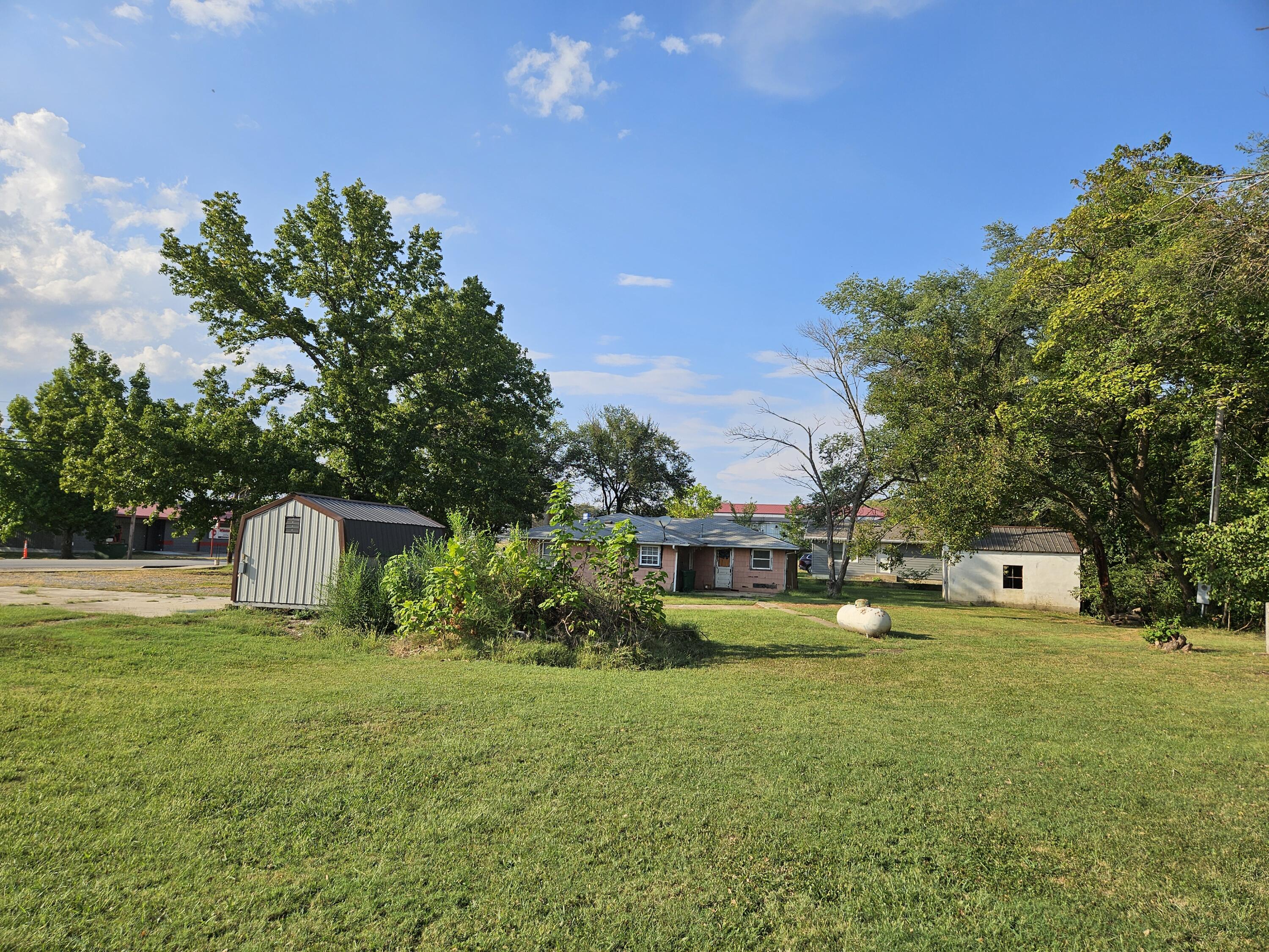 1006 North Jefferson Street Property Photo 1