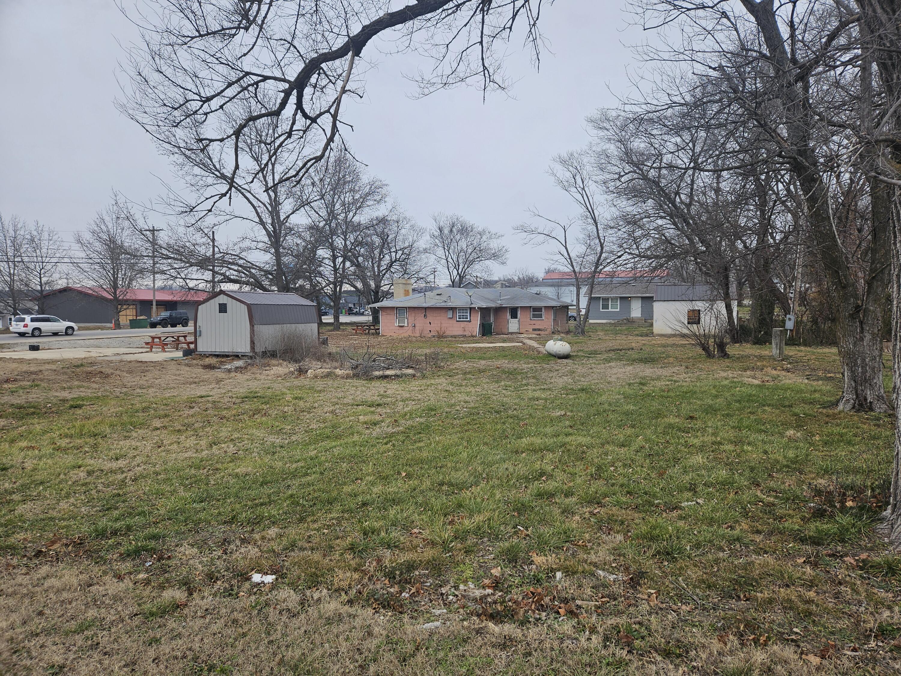1006 North Jefferson Street Property Photo 8