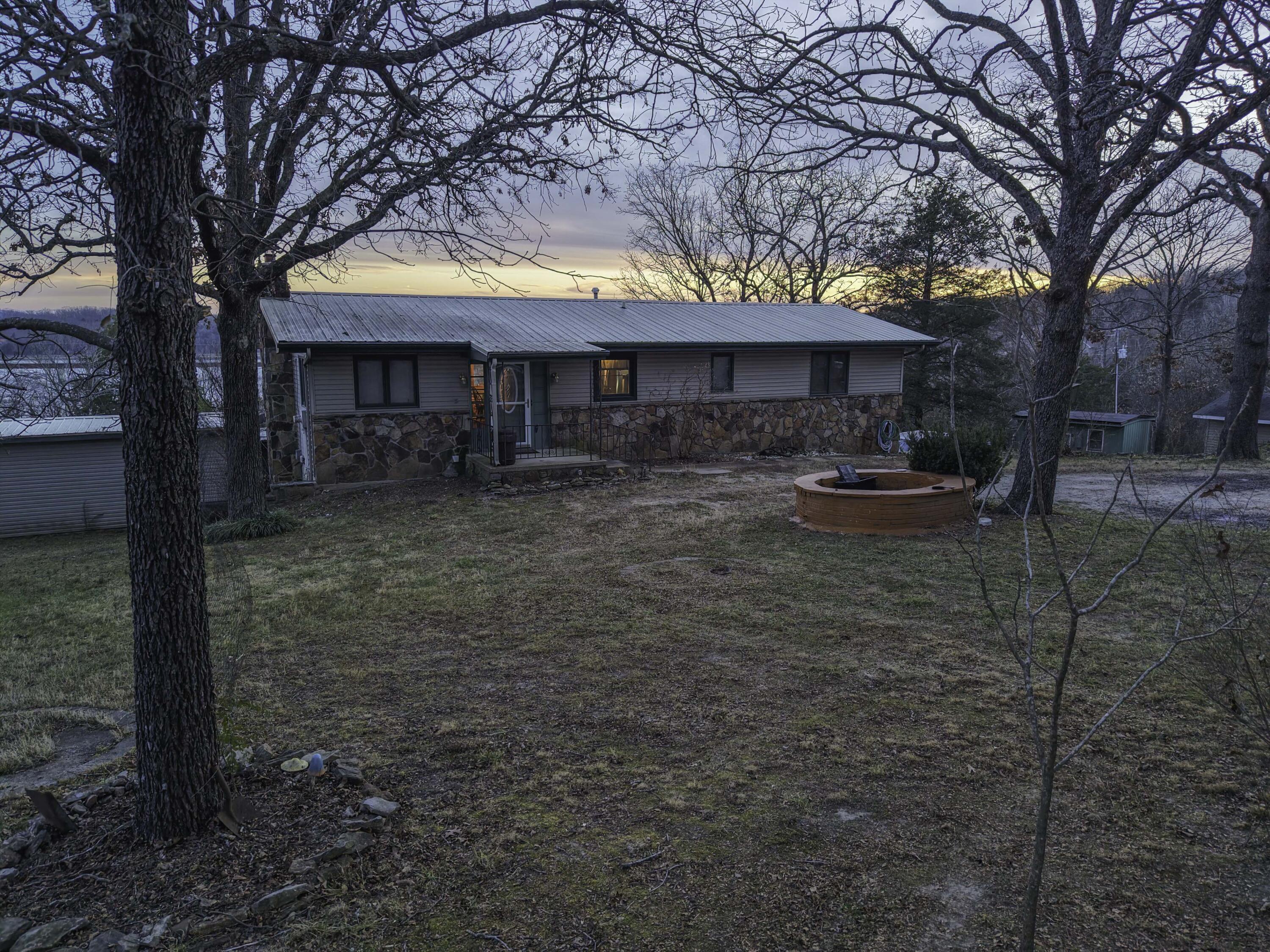167 Tucker Cove Property Photo 4
