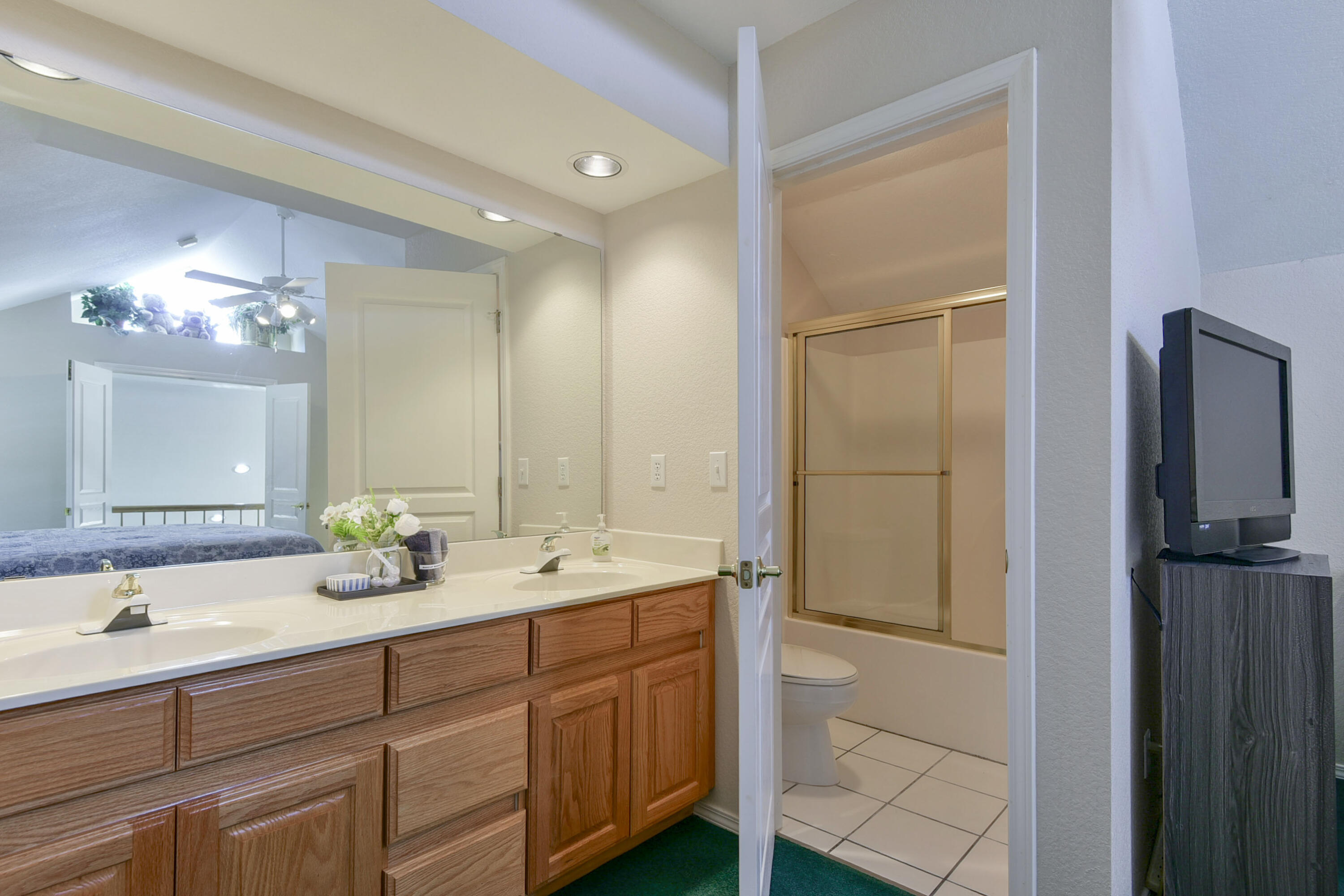 351 Wildwood Drive South 5 Property Photo 24