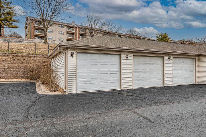 351 Wildwood Drive South 5 Property Photo 40
