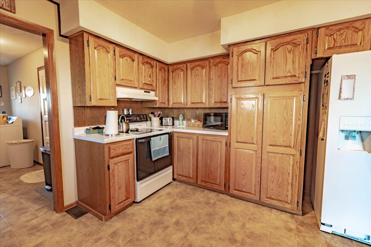 9974 Highway 17 Property Photo 20