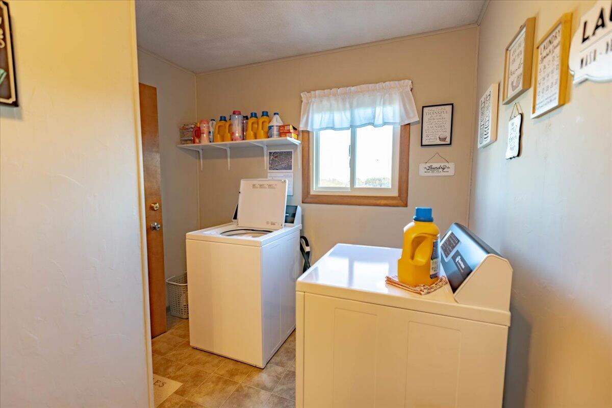 9974 Highway 17 Property Photo 22