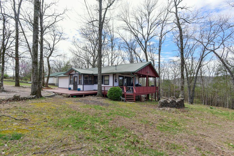 23927 Robin Drive Property Photo 3